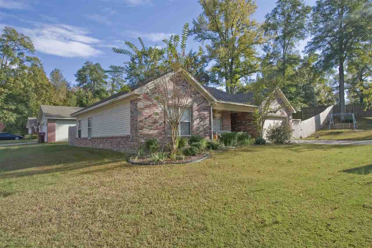 Brady Meadows - Residential