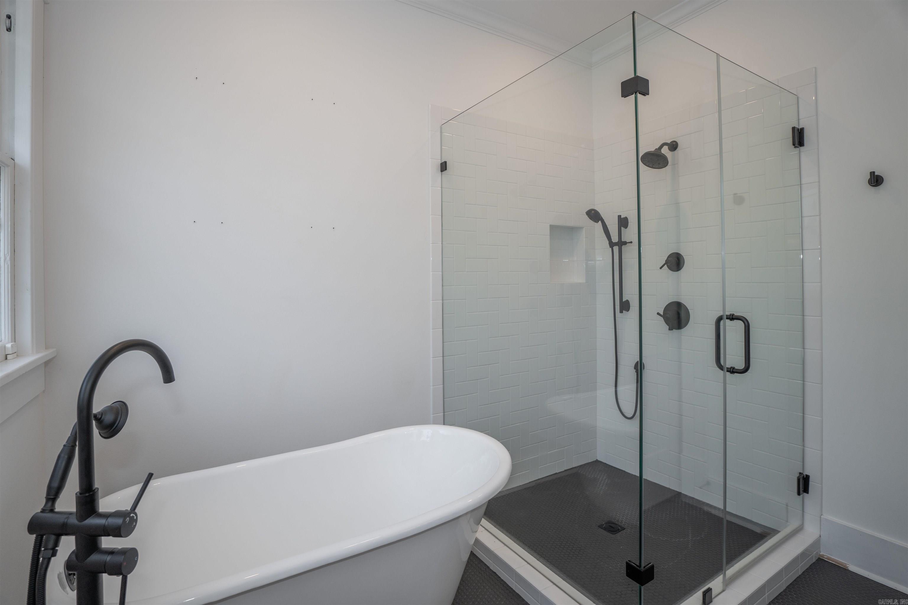 PULASKI HEIGHTS - Residential