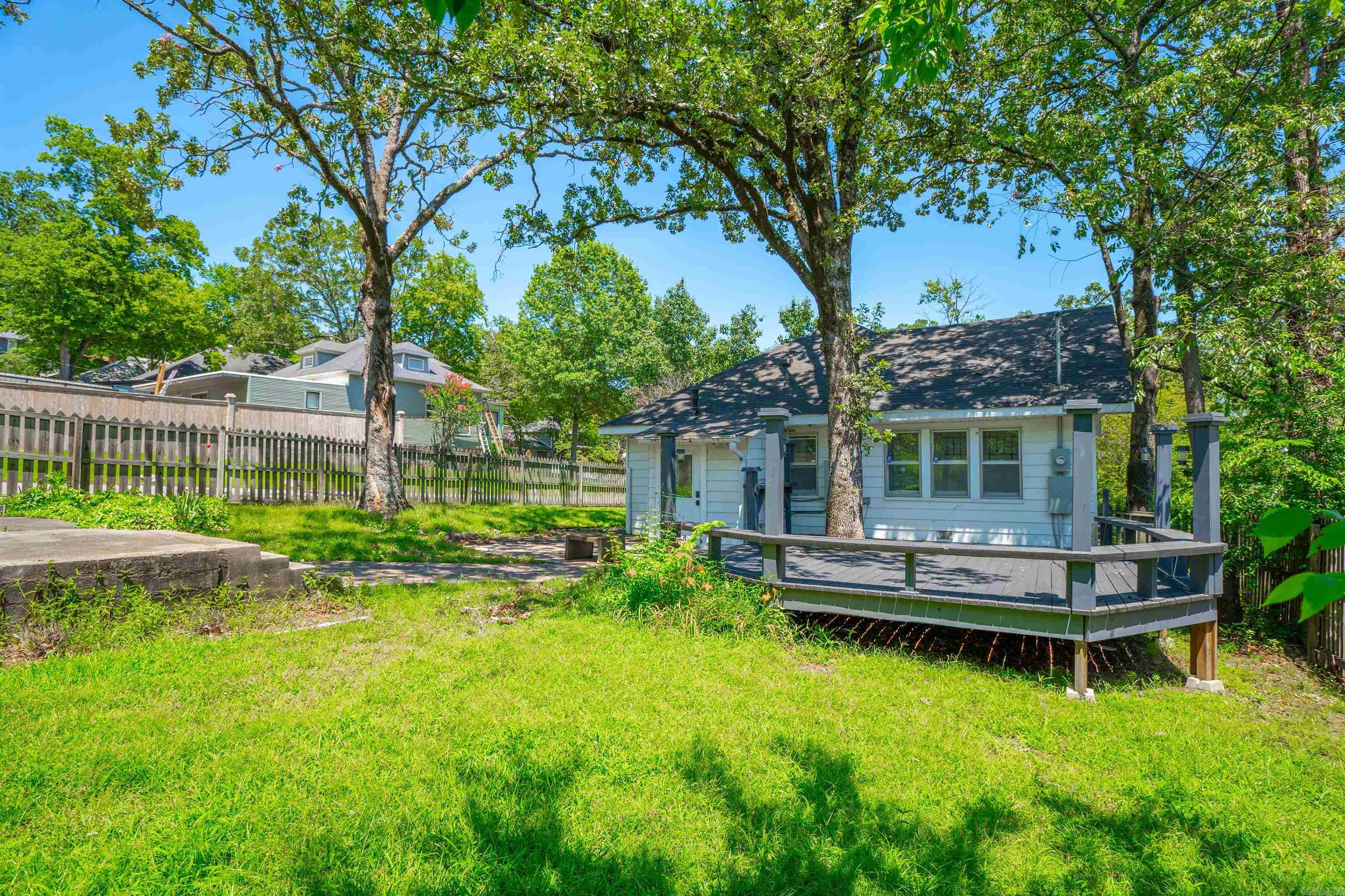 PULASKI HEIGHTS - Residential