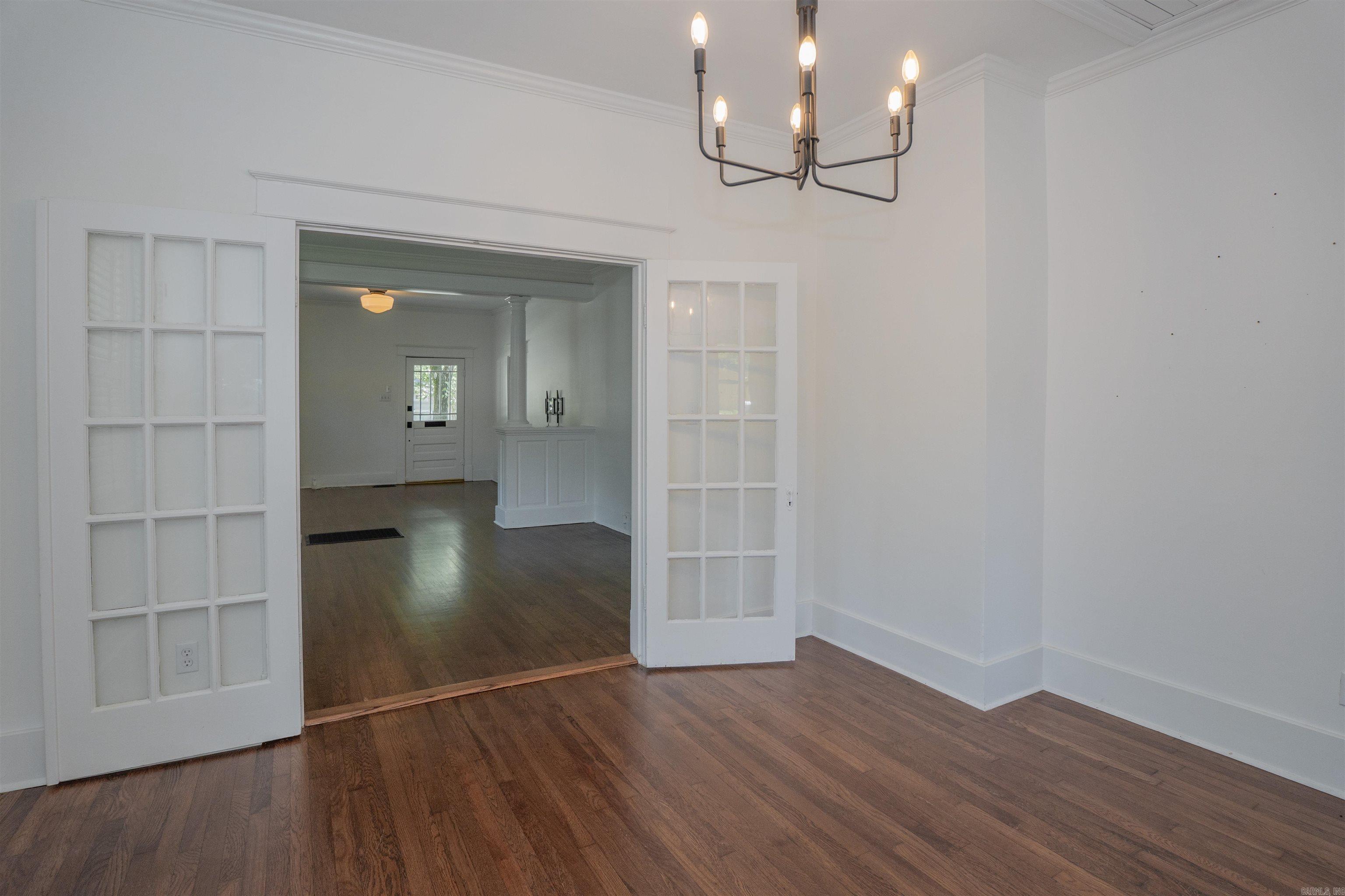 PULASKI HEIGHTS - Residential