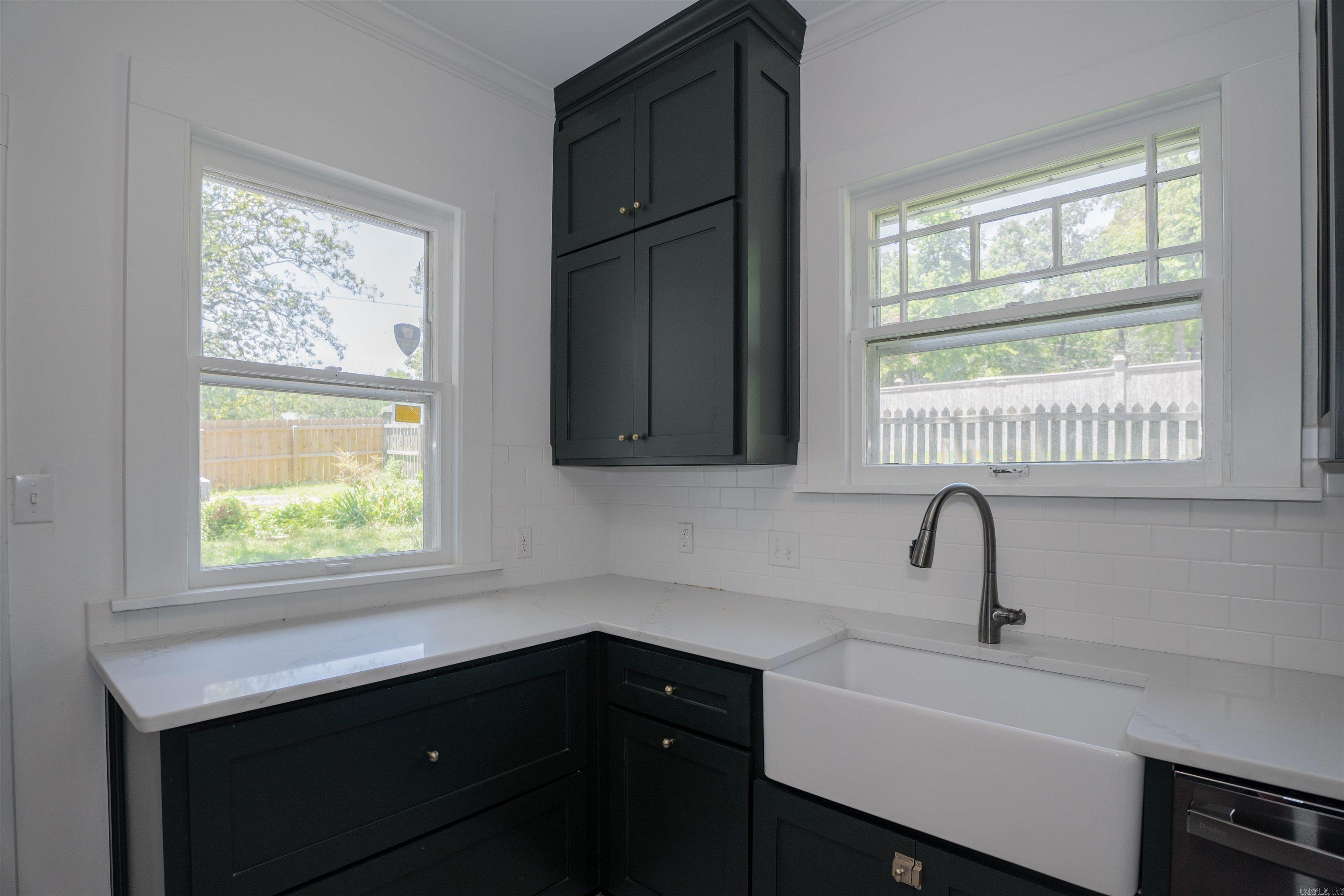 PULASKI HEIGHTS - Residential