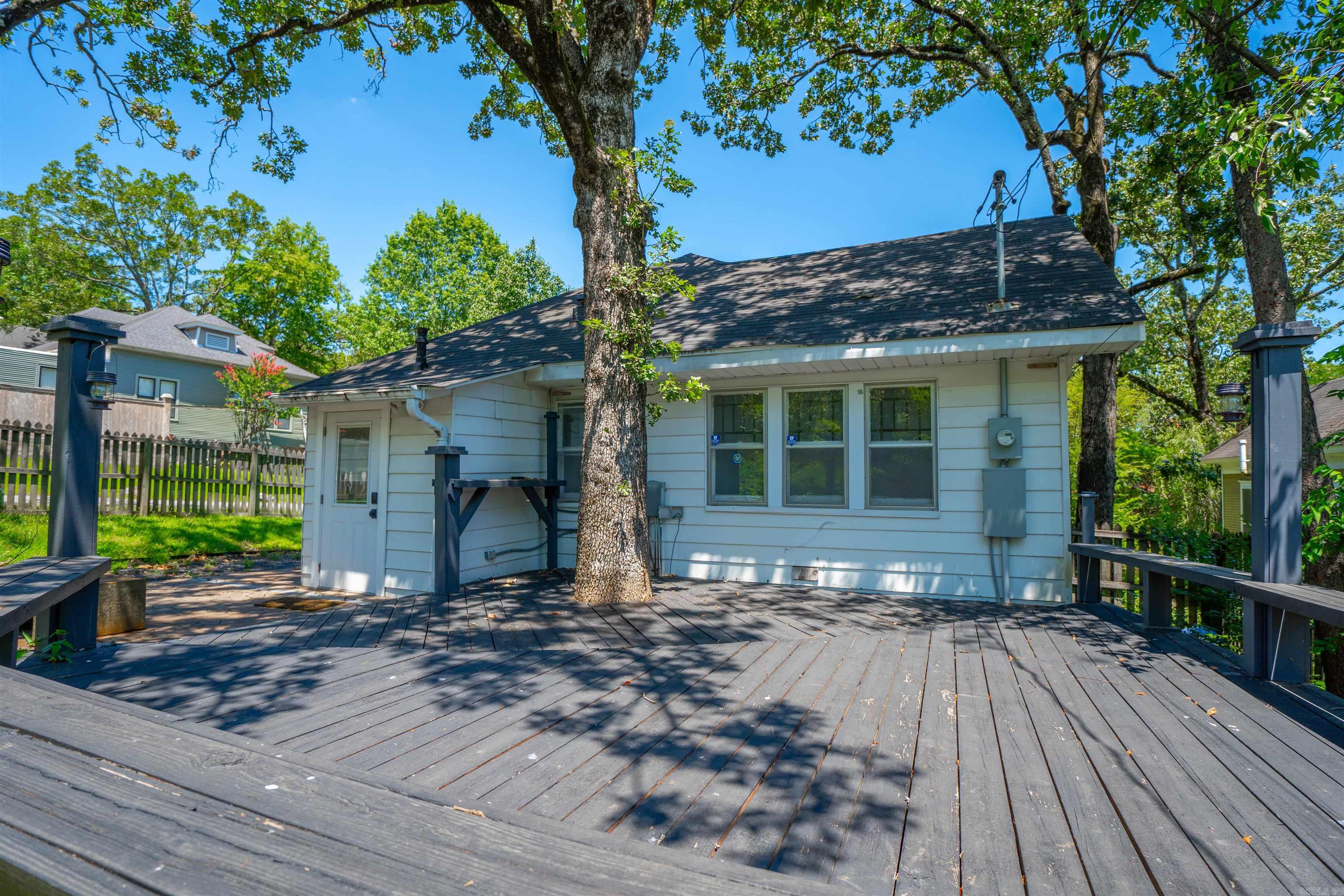 PULASKI HEIGHTS - Residential