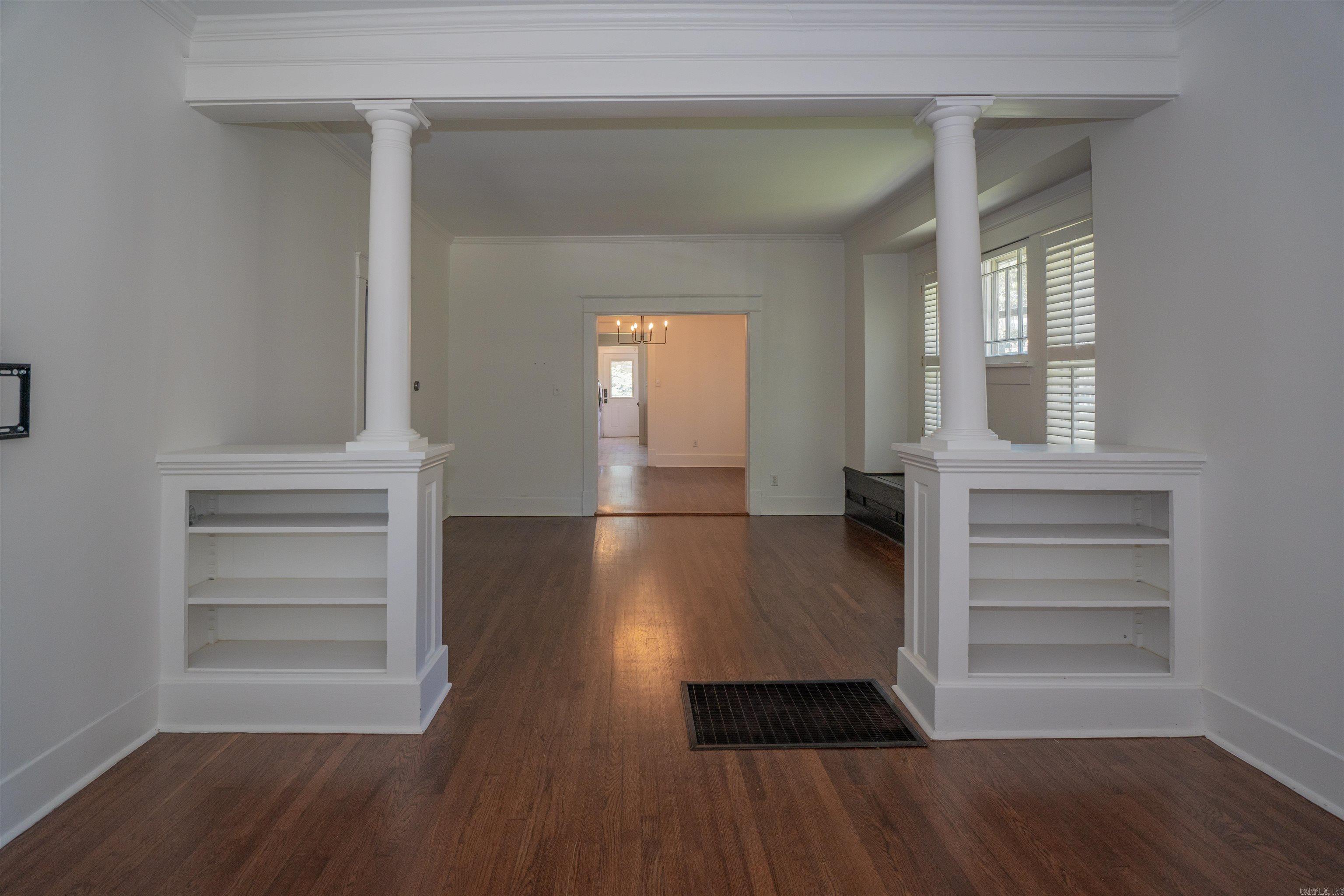 PULASKI HEIGHTS - Residential