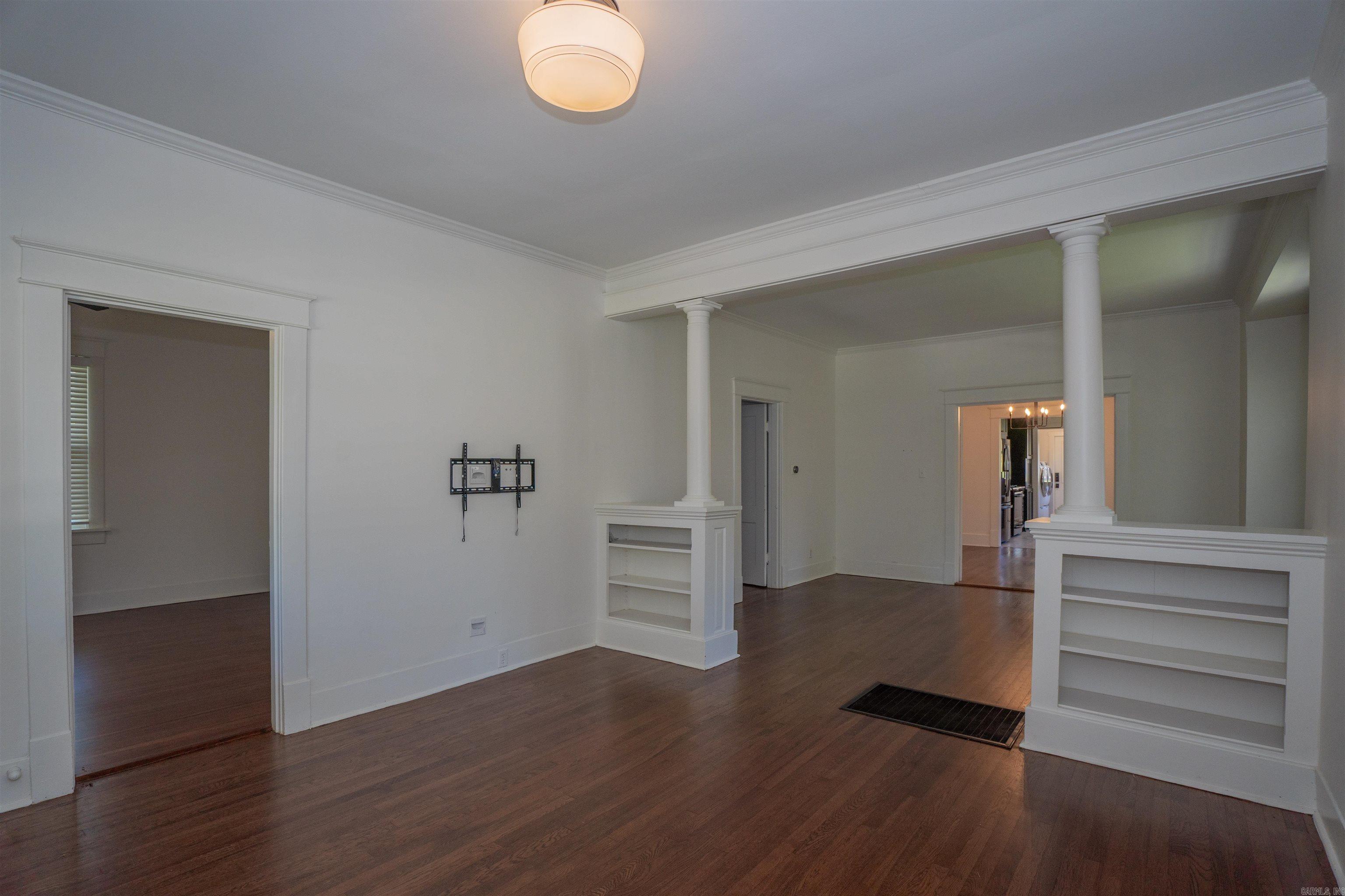 PULASKI HEIGHTS - Residential