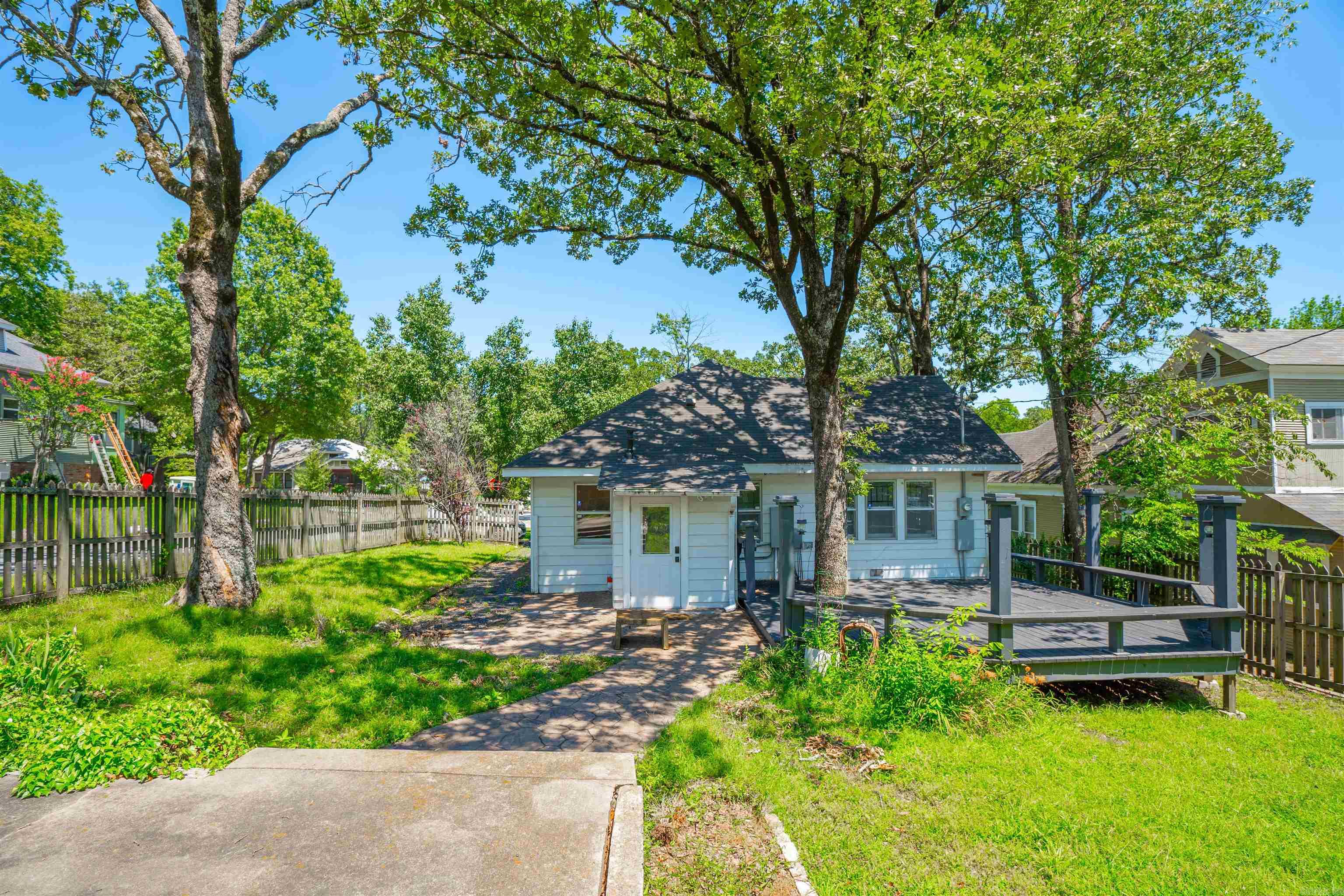 PULASKI HEIGHTS - Residential