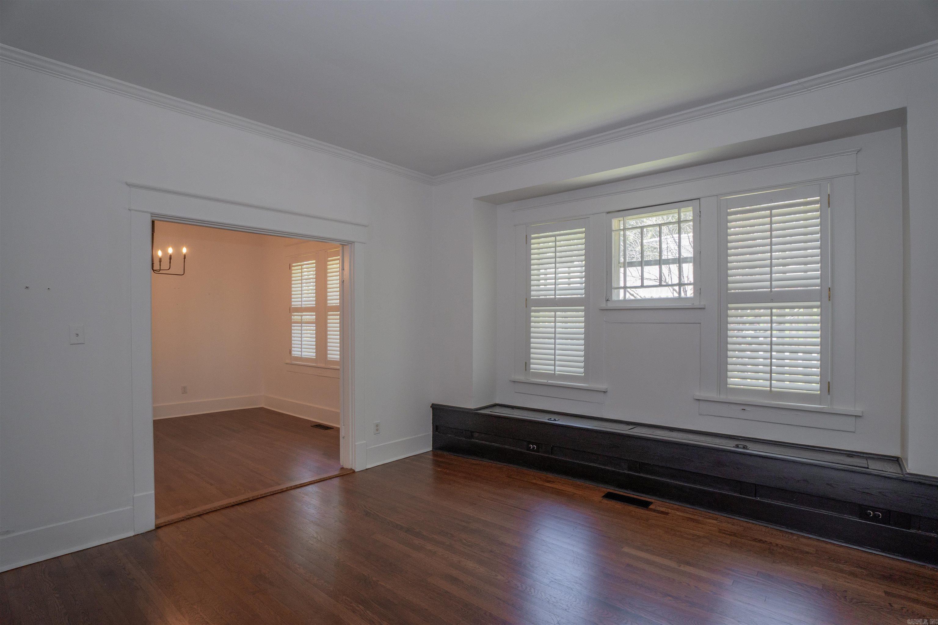 PULASKI HEIGHTS - Residential