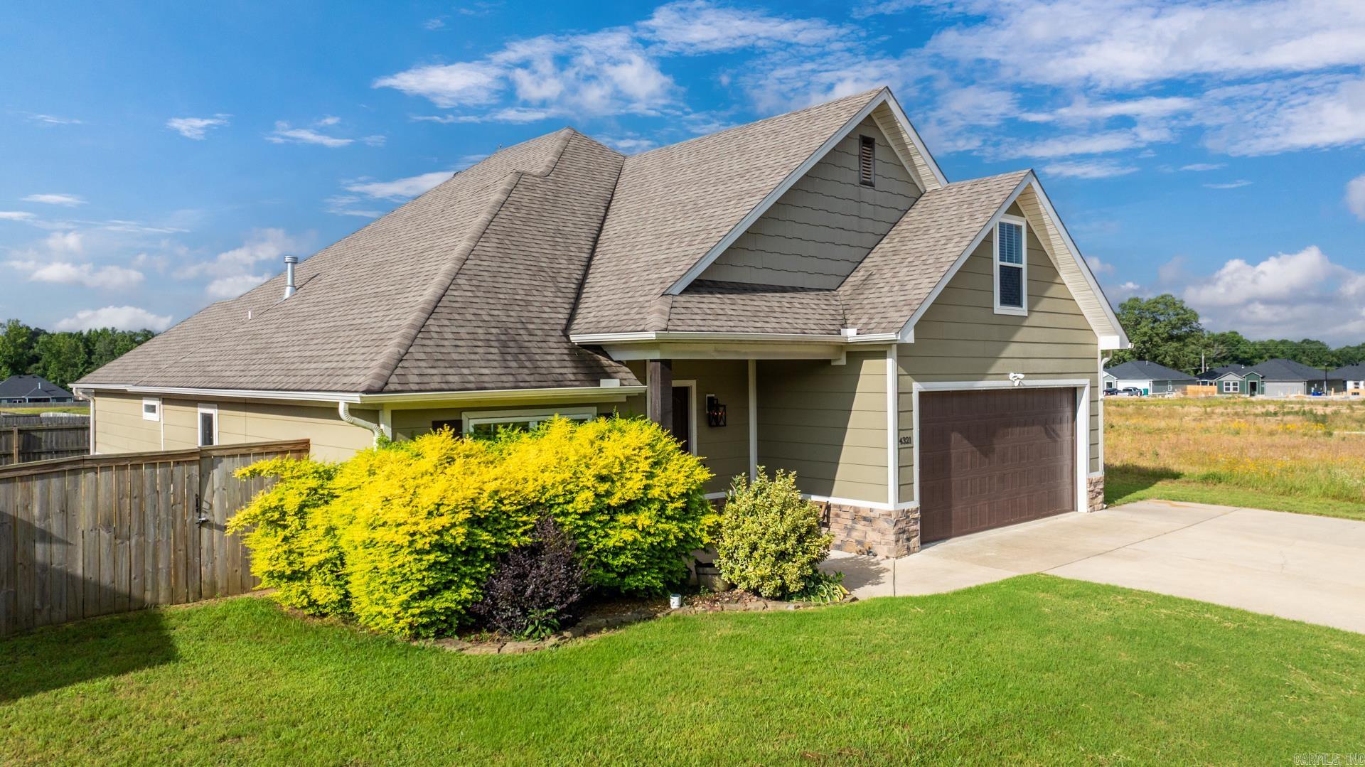 KENSINGTON PLACE - Residential