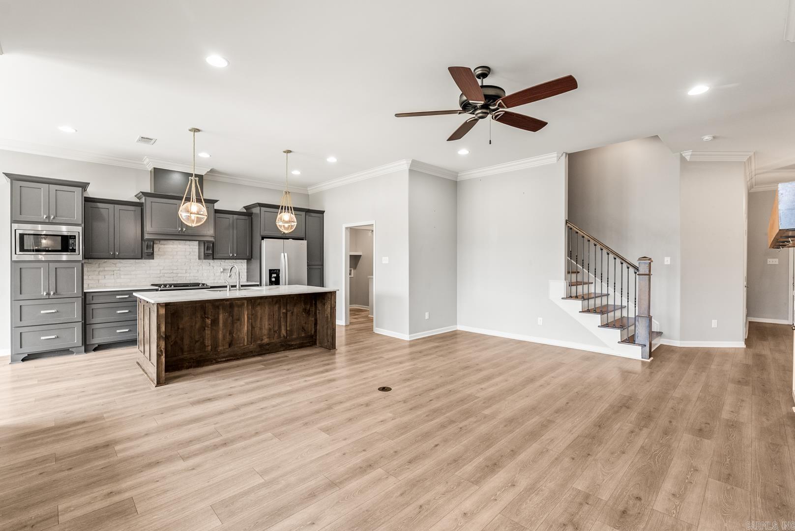 KENSINGTON PLACE - Residential