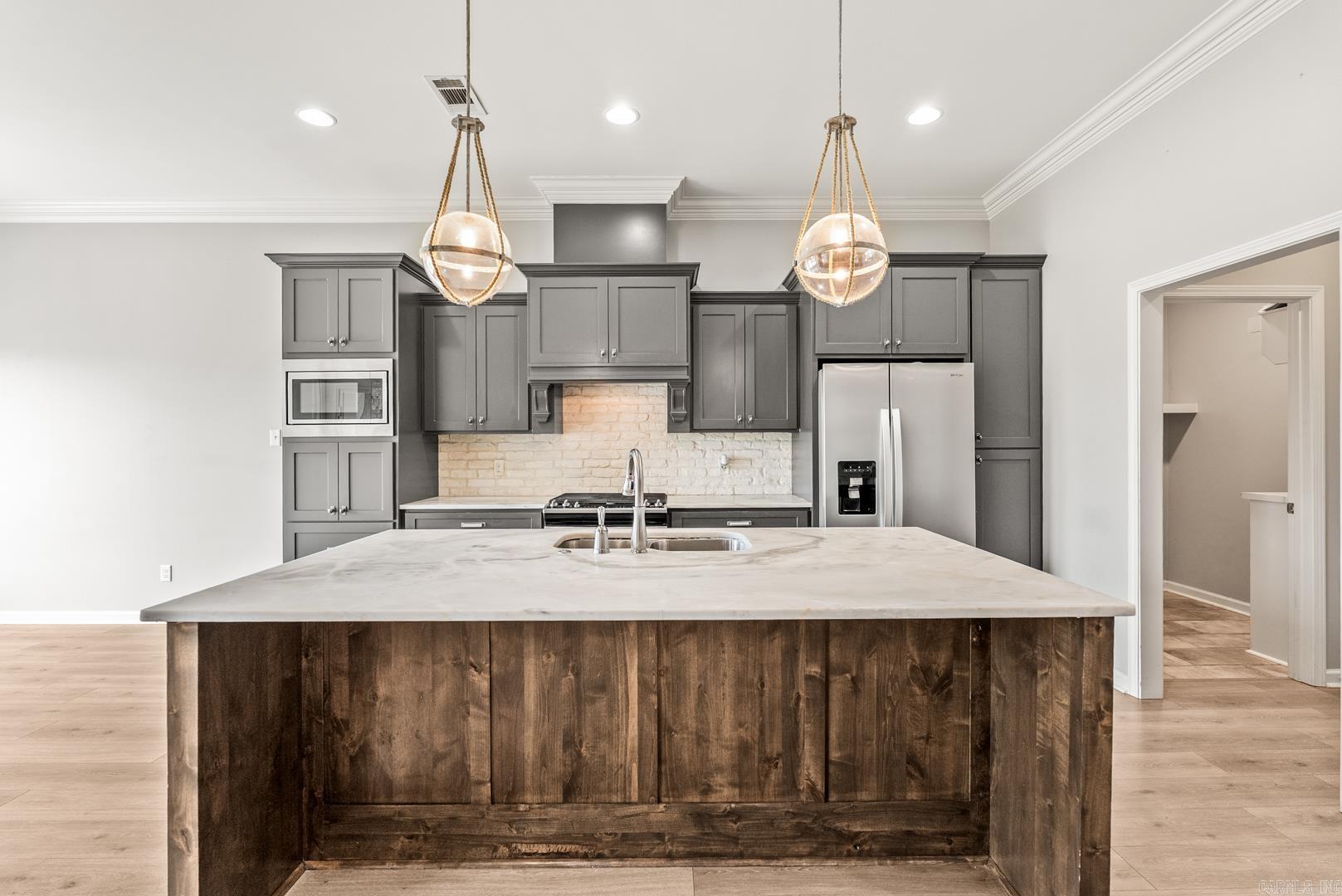 KENSINGTON PLACE - Residential