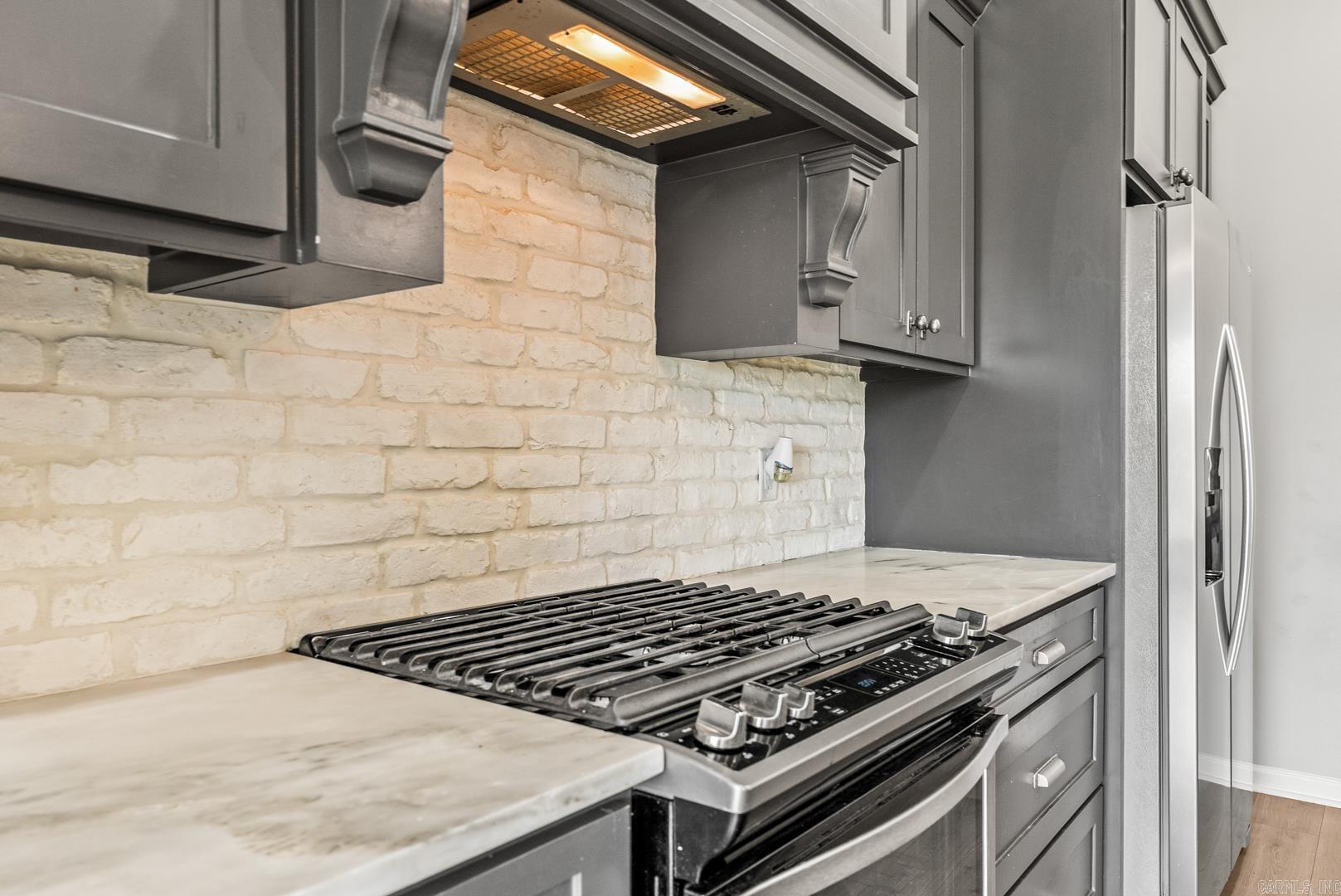 KENSINGTON PLACE - Residential