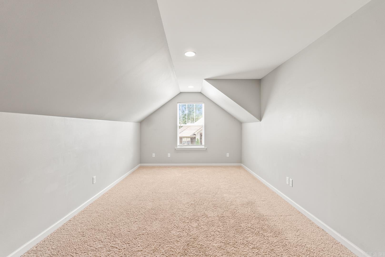 KENSINGTON PLACE - Residential