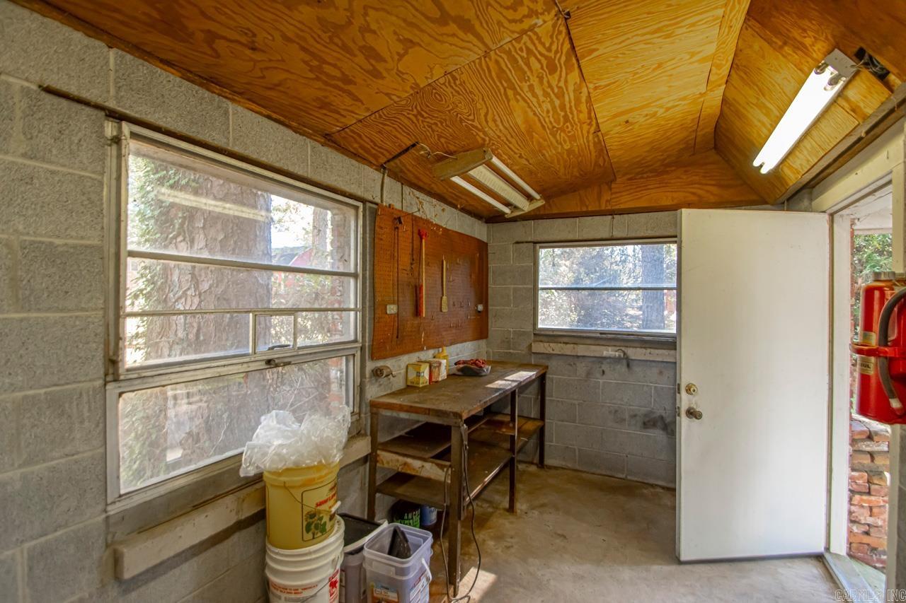 SHANNON HILLS s - Residential