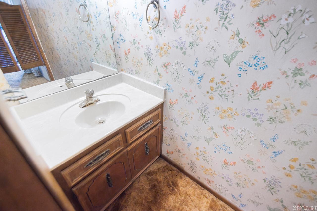 SHANNON HILLS s - Residential