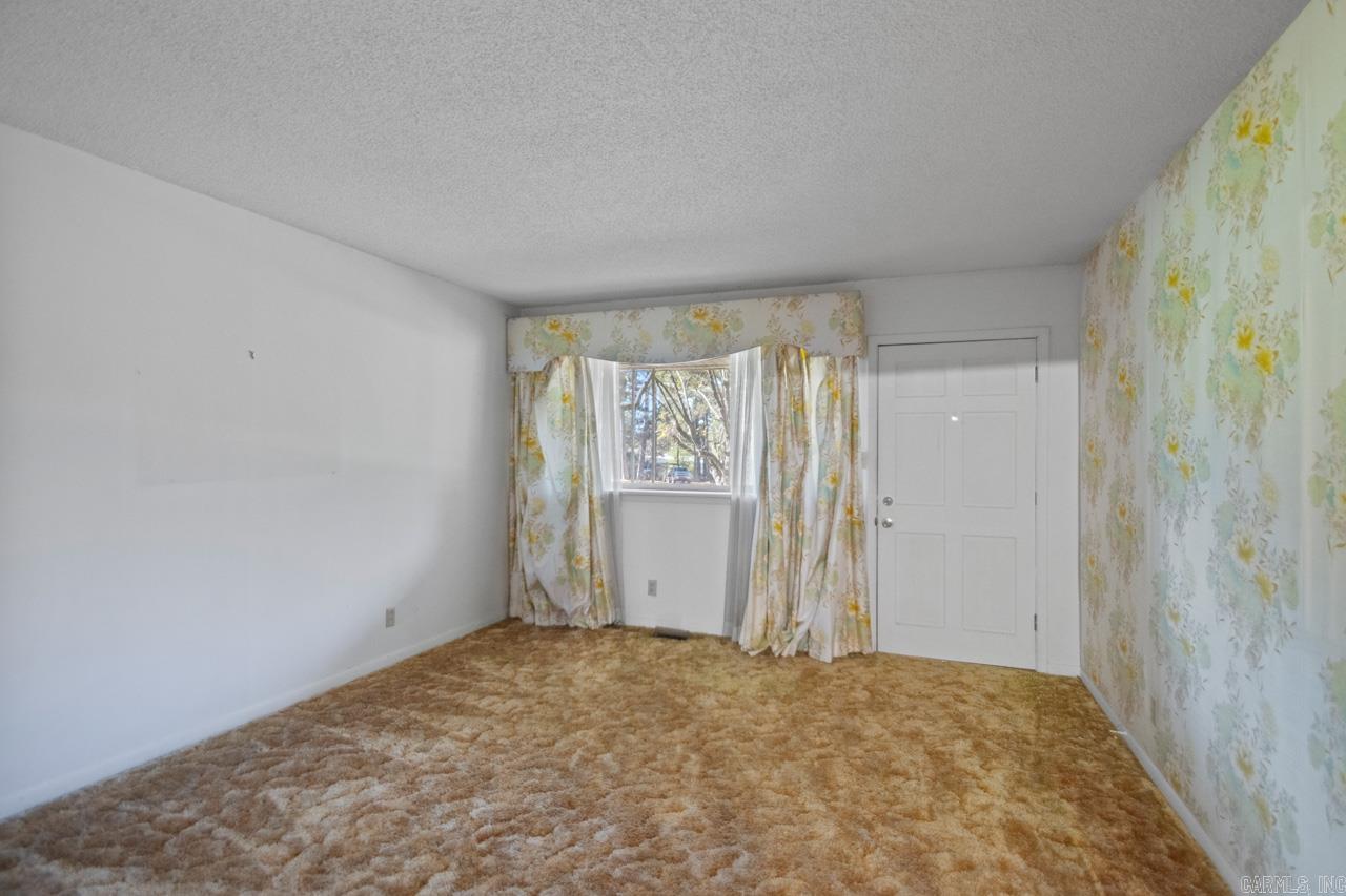 SHANNON HILLS s - Residential