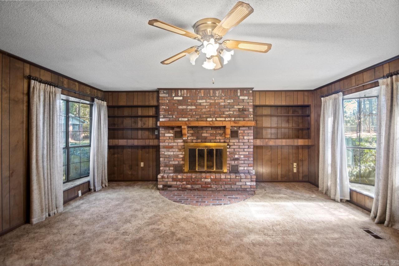 SHANNON HILLS s - Residential