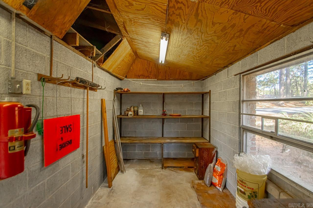 SHANNON HILLS s - Residential