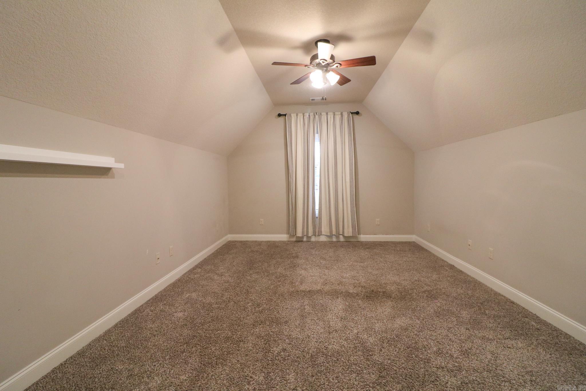 STONERIDGE ESTATES - Residential