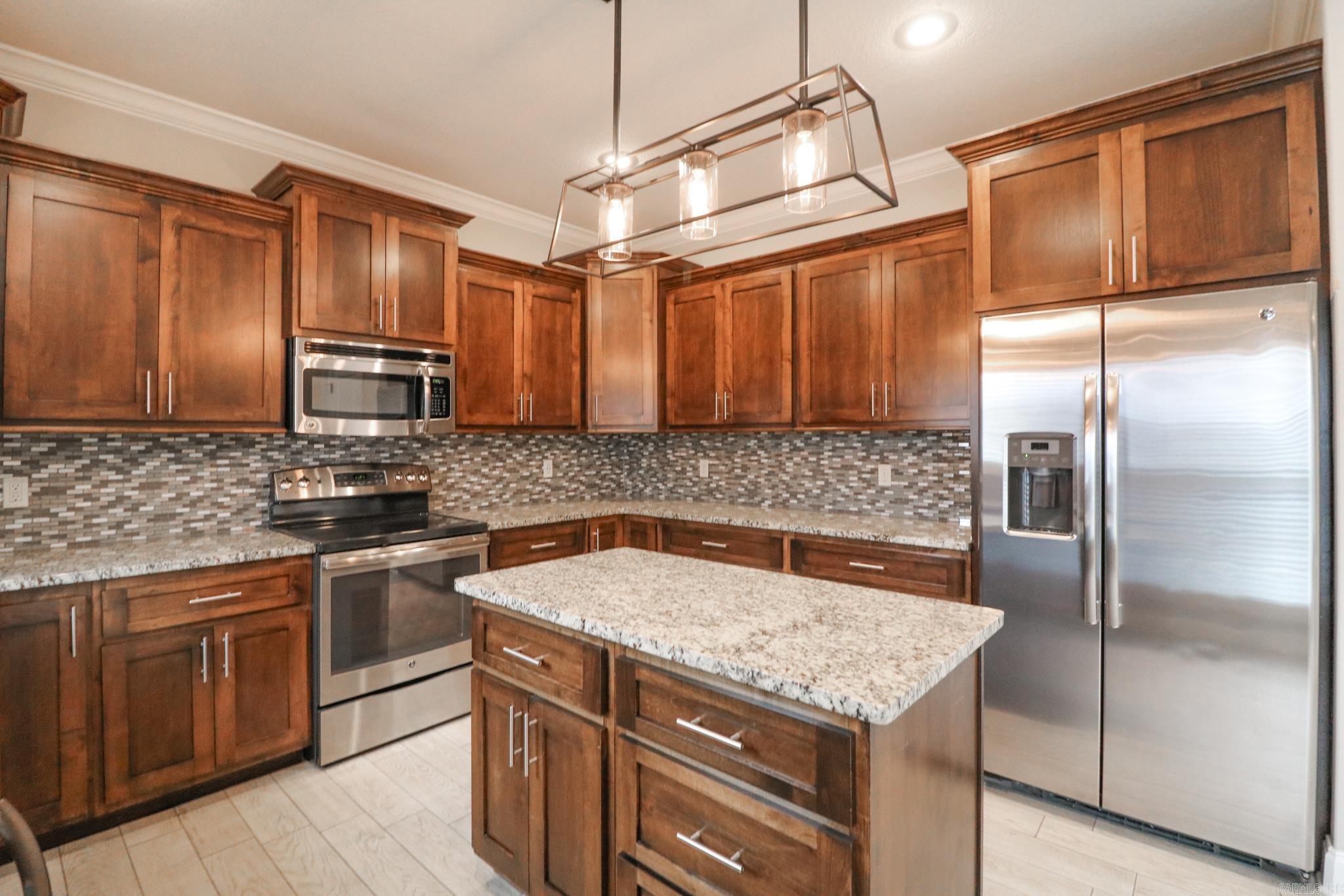 STONERIDGE ESTATES - Residential