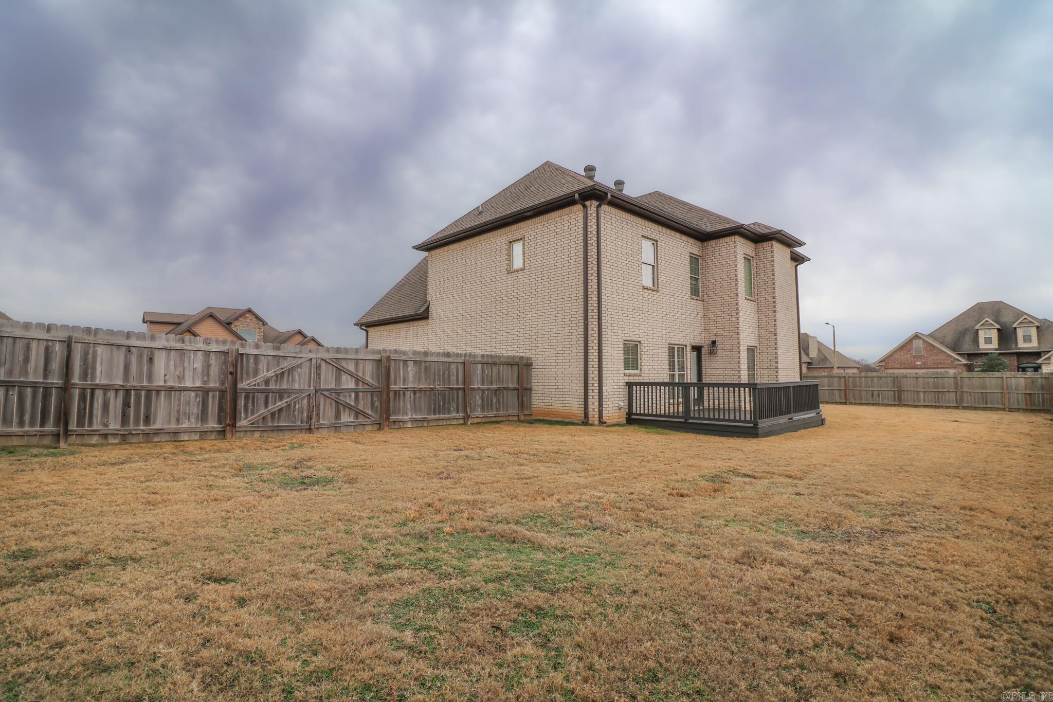 STONERIDGE ESTATES - Residential