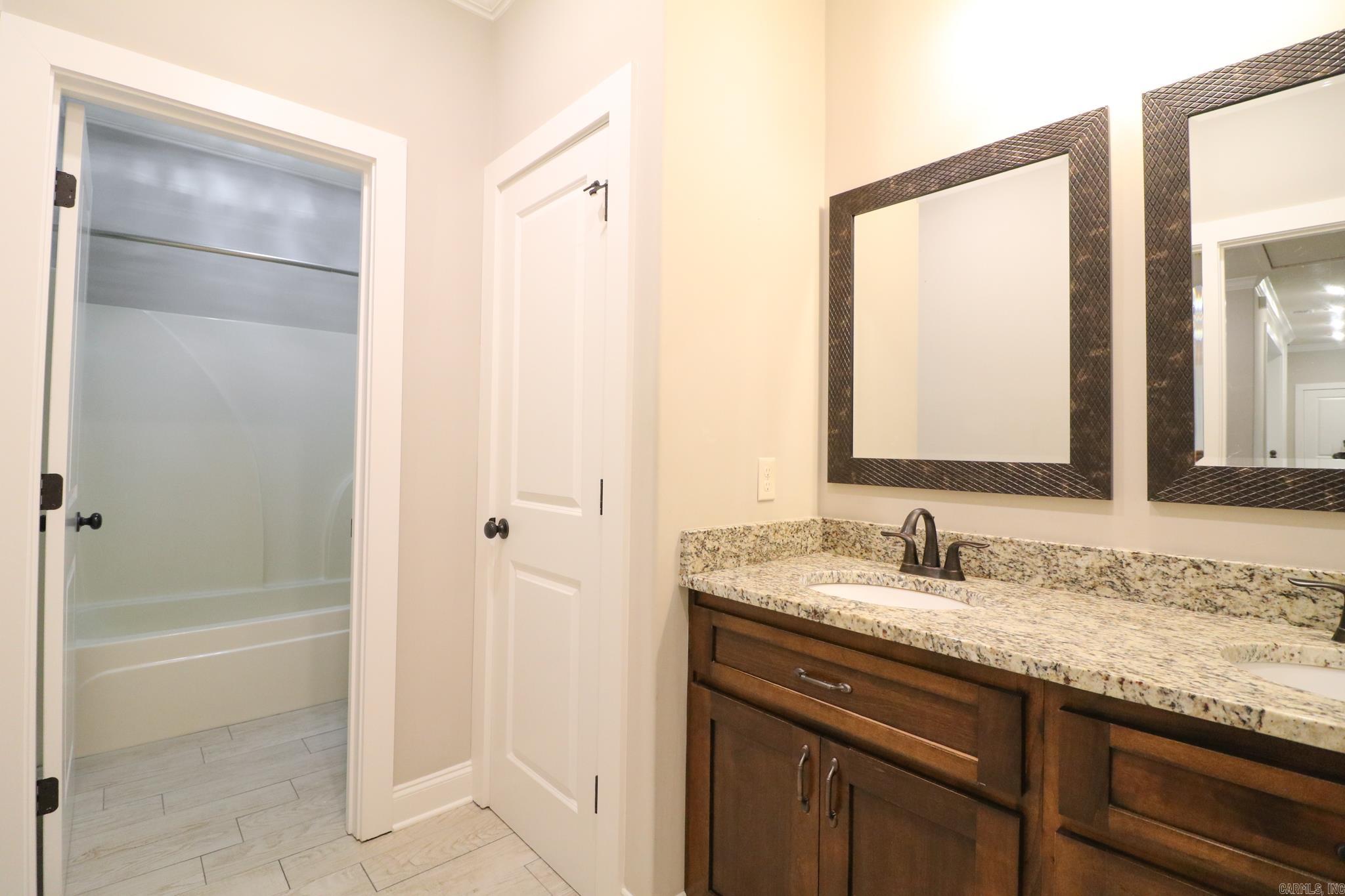 STONERIDGE ESTATES - Residential