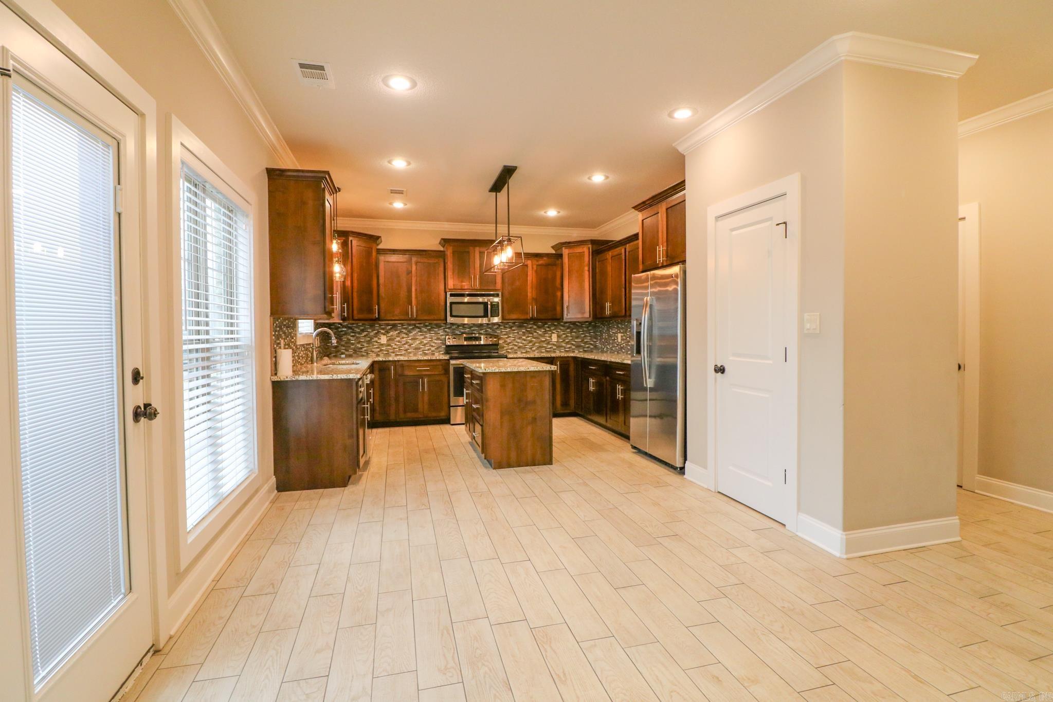 STONERIDGE ESTATES - Residential