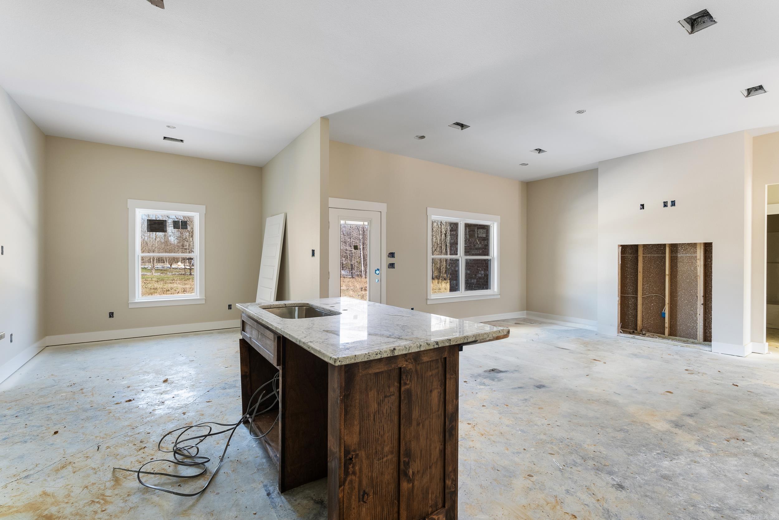 SADDLE BROOK ESTATES - Residential