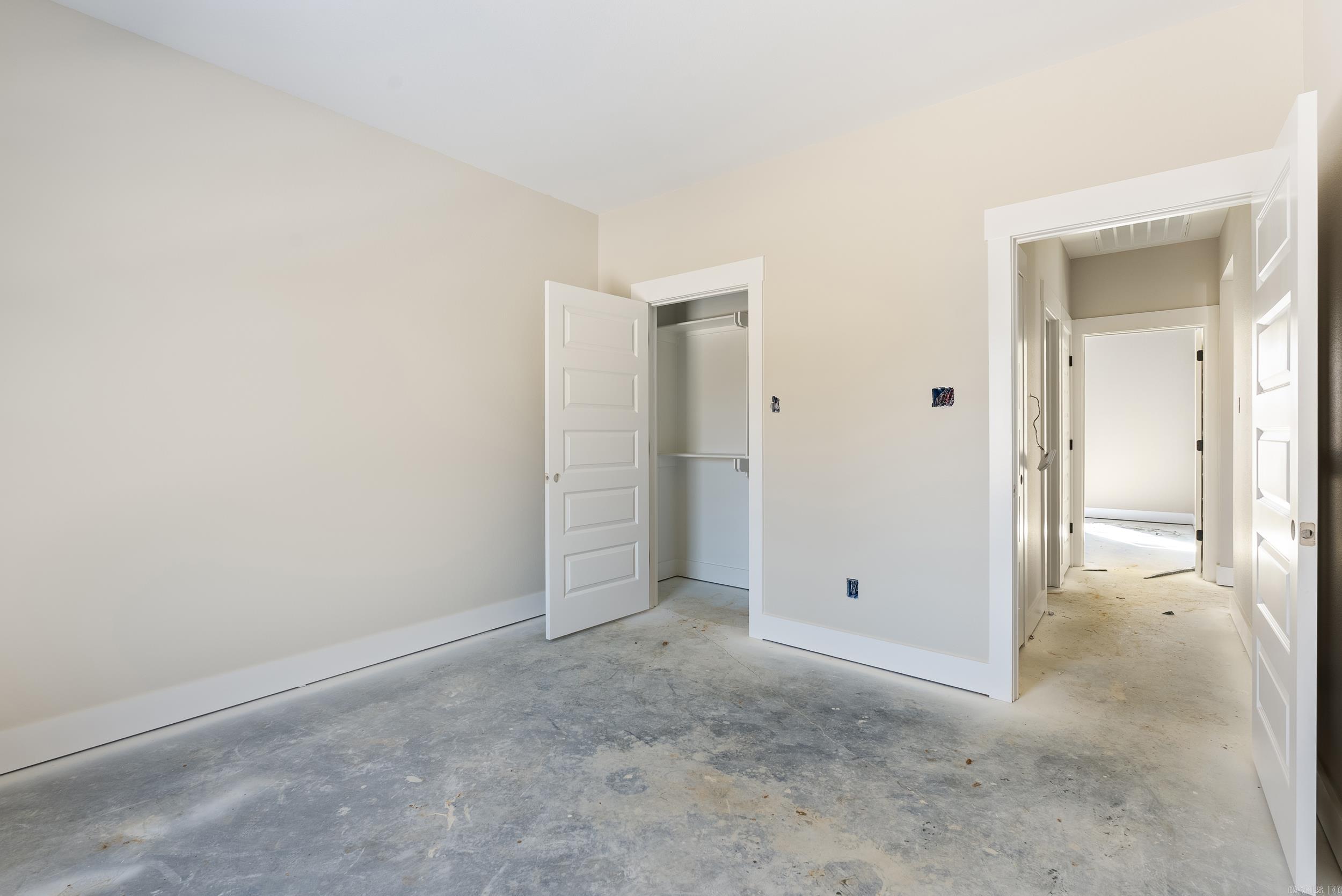 SADDLE BROOK ESTATES - Residential