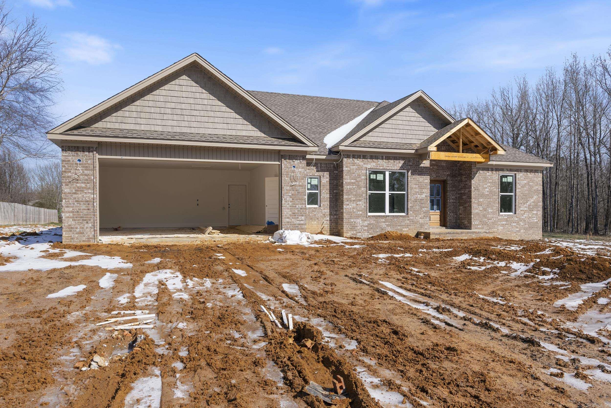 SADDLE BROOK ESTATES - Residential