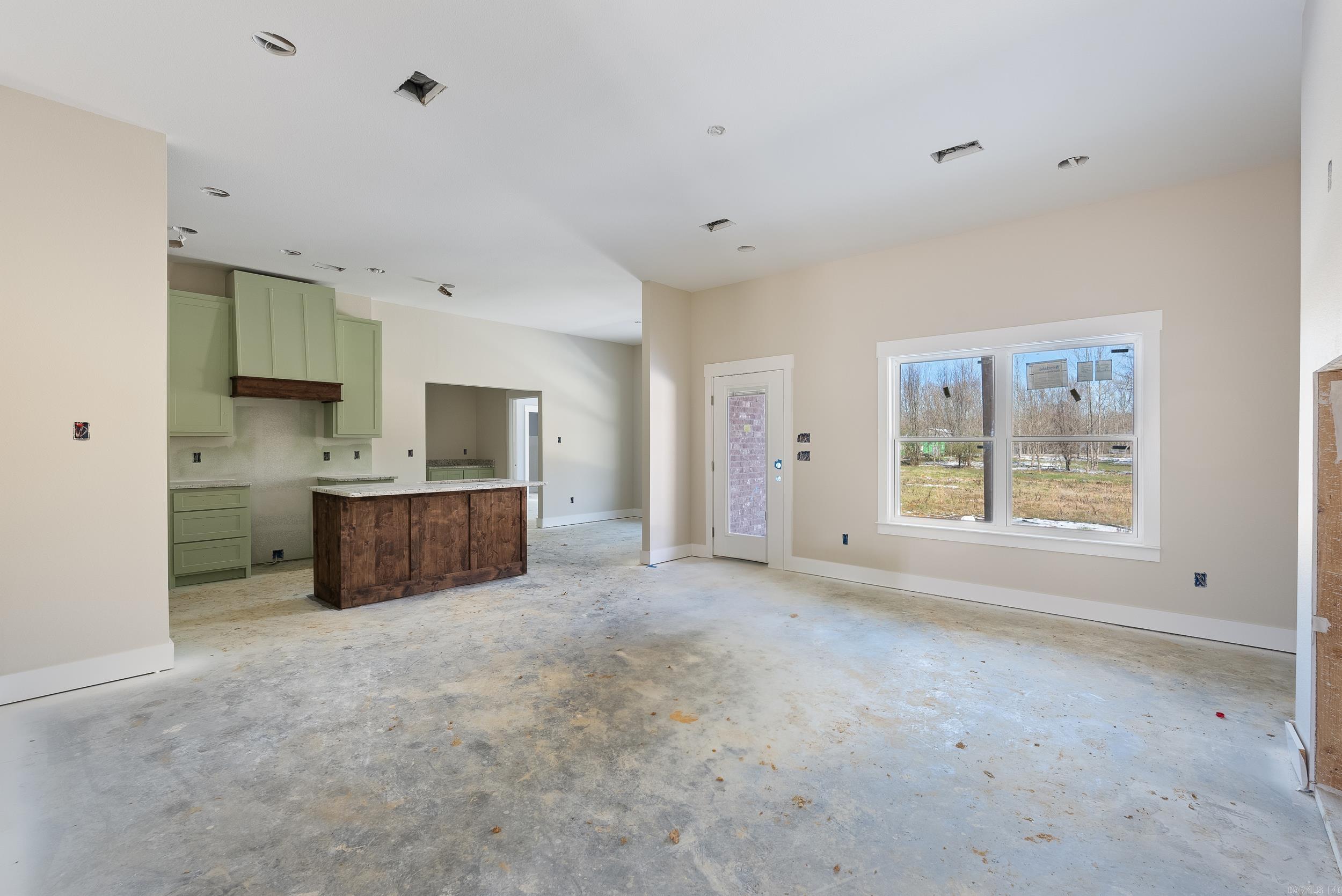 SADDLE BROOK ESTATES - Residential