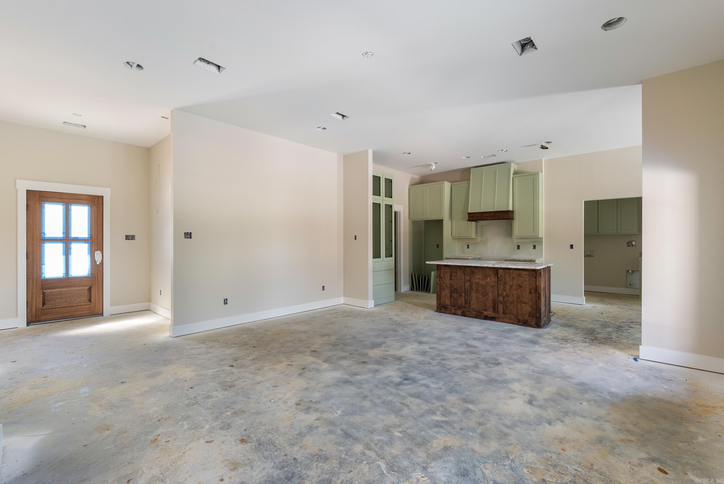 SADDLE BROOK ESTATES - Residential