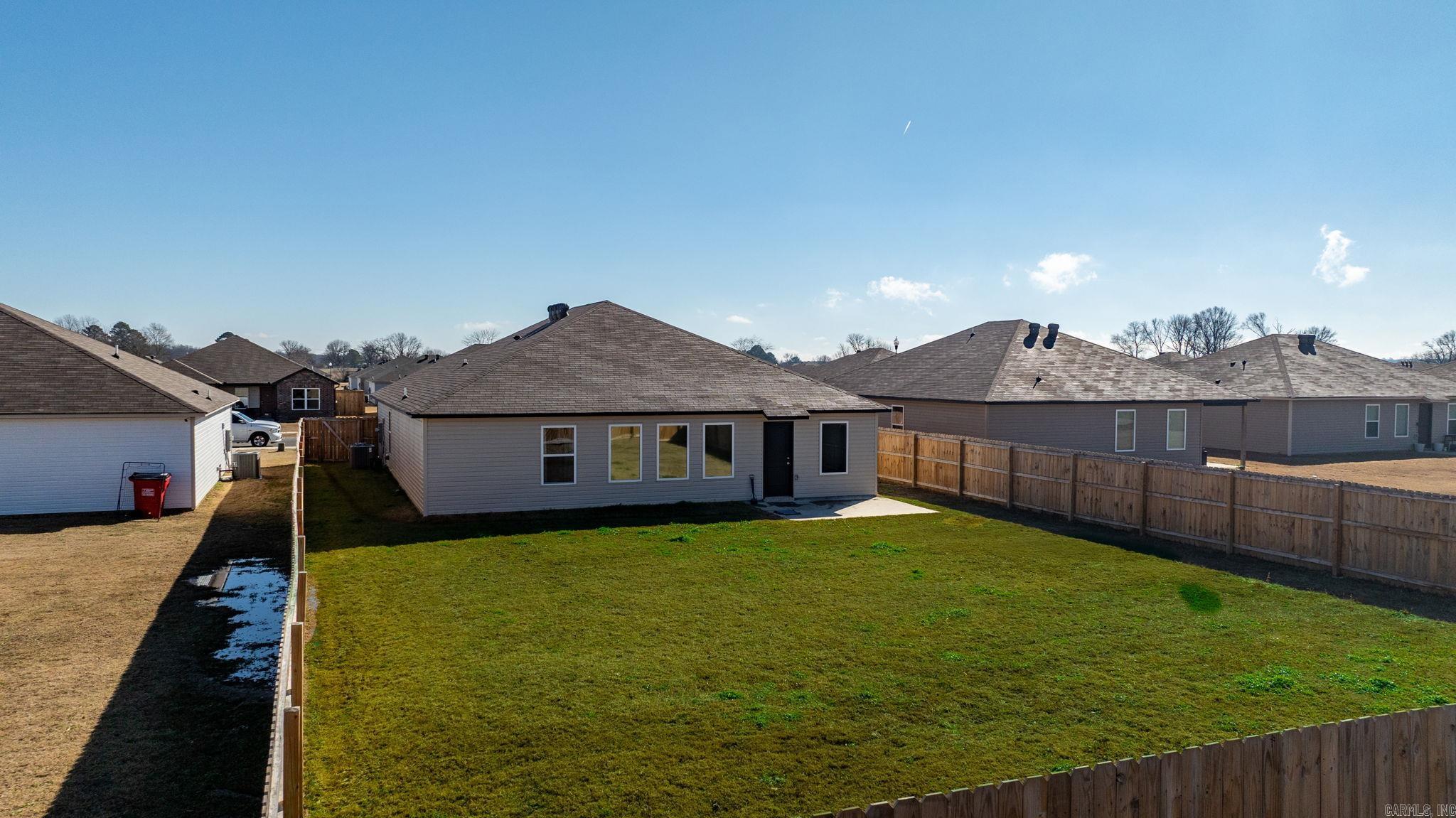 HILL FARM - Residential