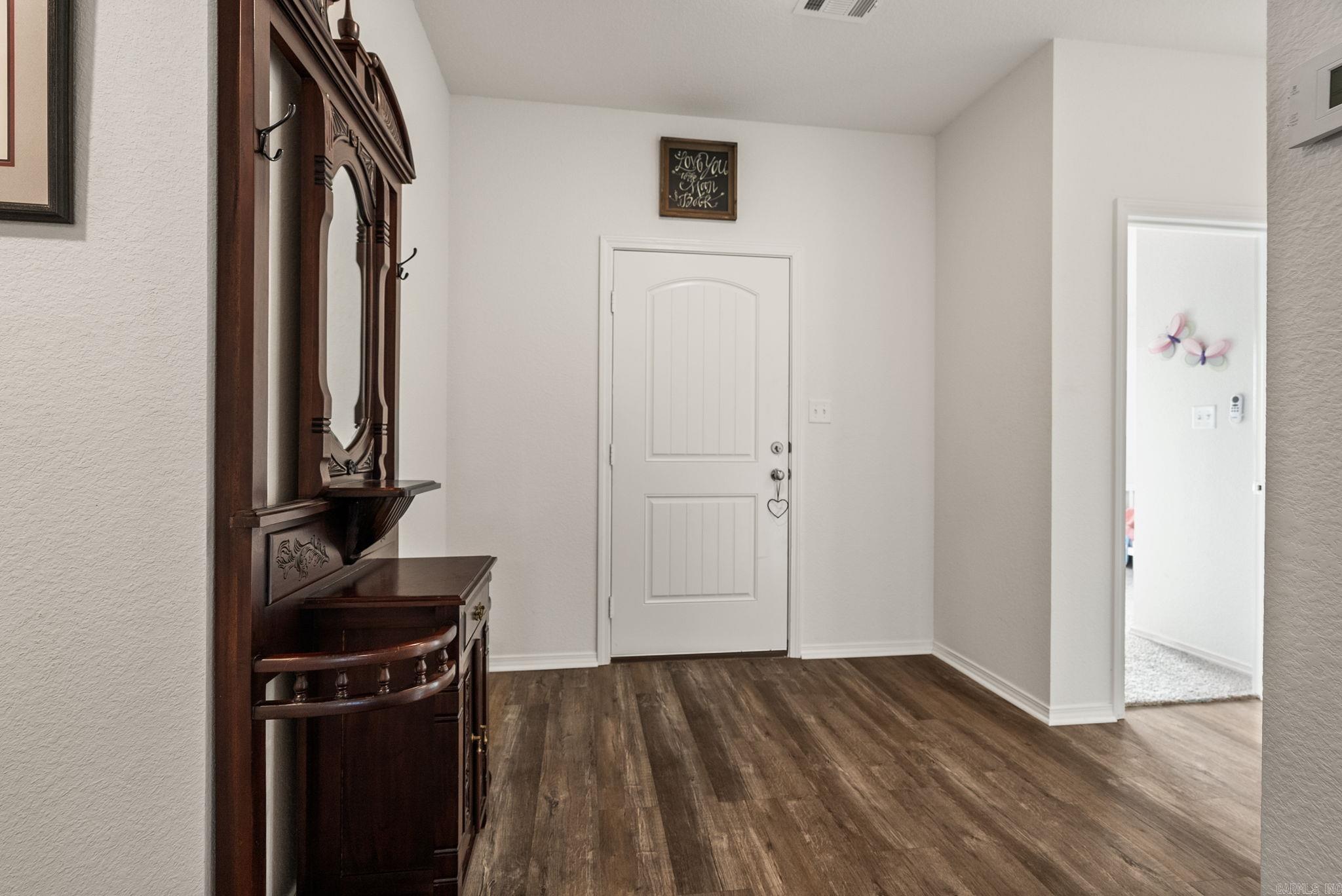 HILL FARM - Residential