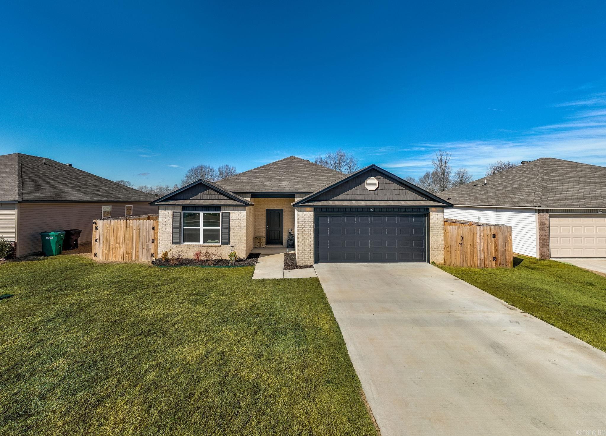 HILL FARM - Residential