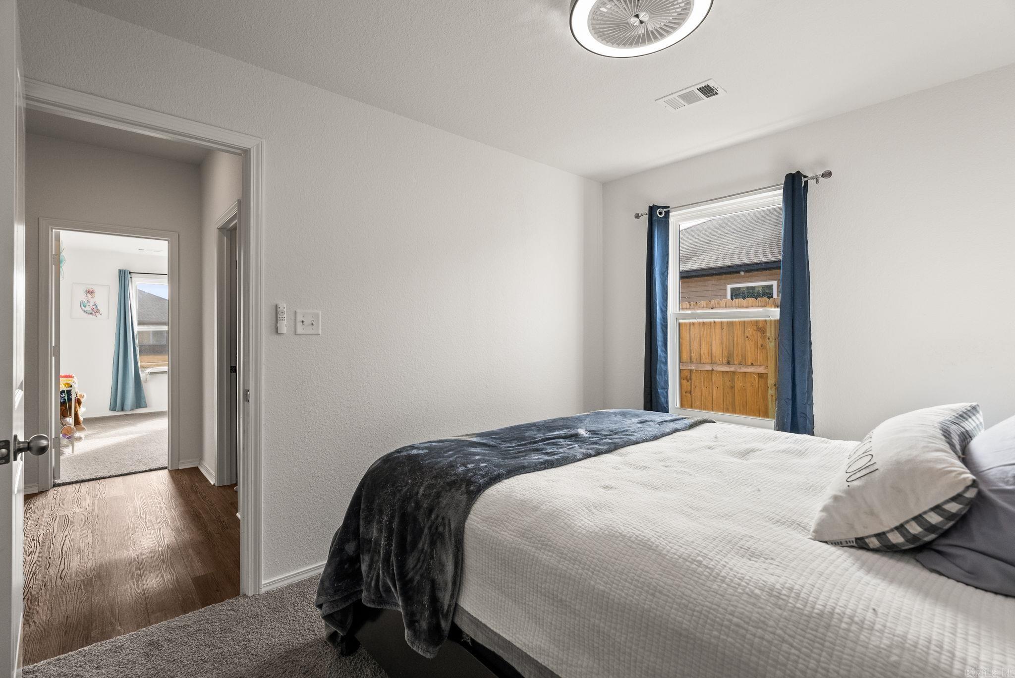 HILL FARM - Residential