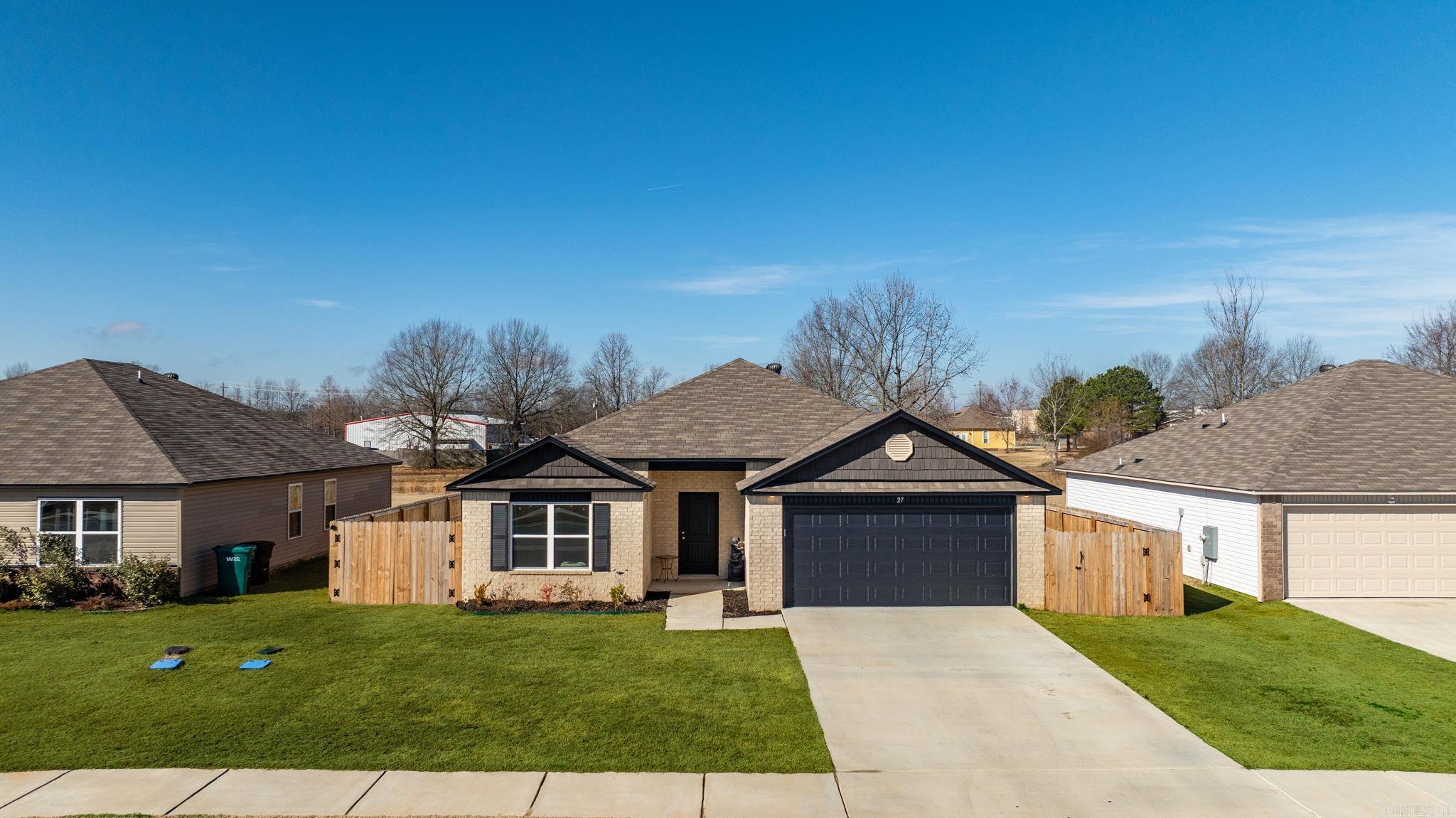 HILL FARM - Residential