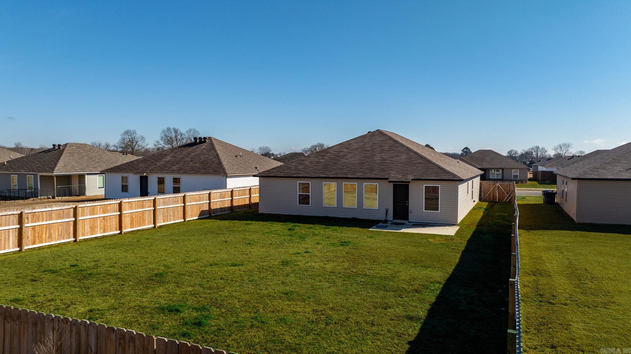 HILL FARM - Residential