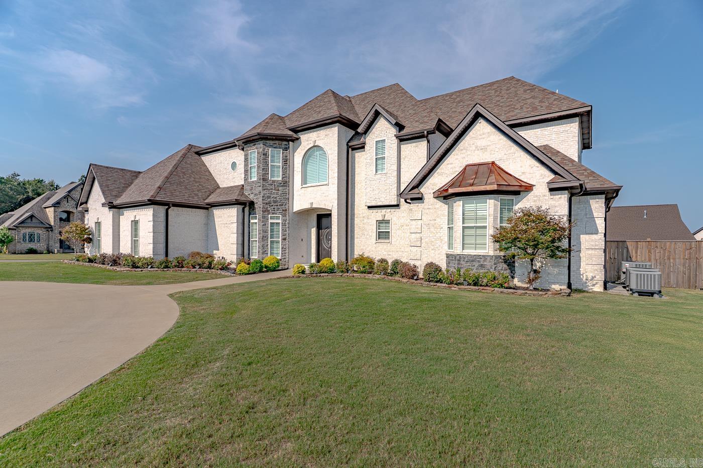 BARRINGTON PARK - Residential