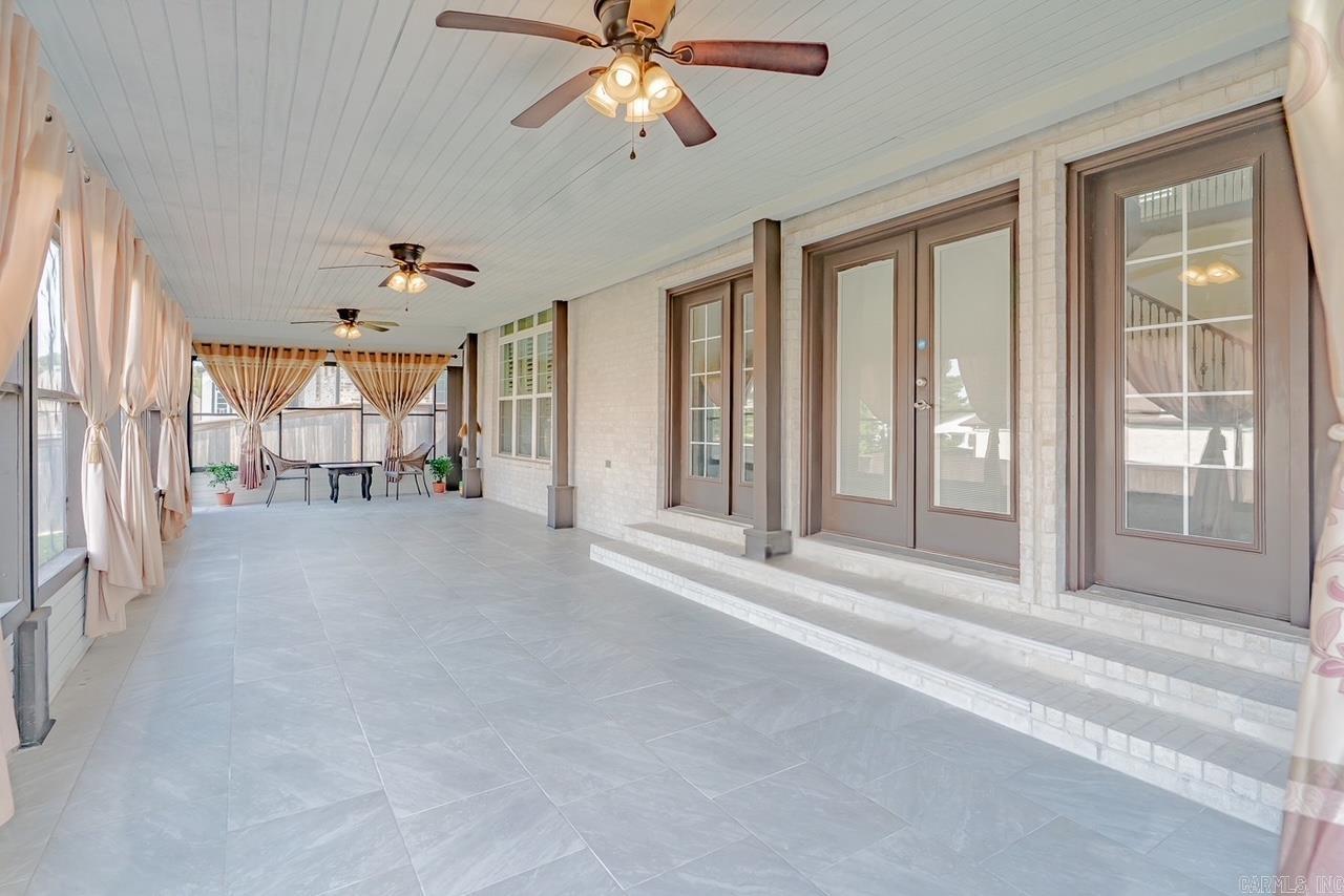 BARRINGTON PARK - Residential