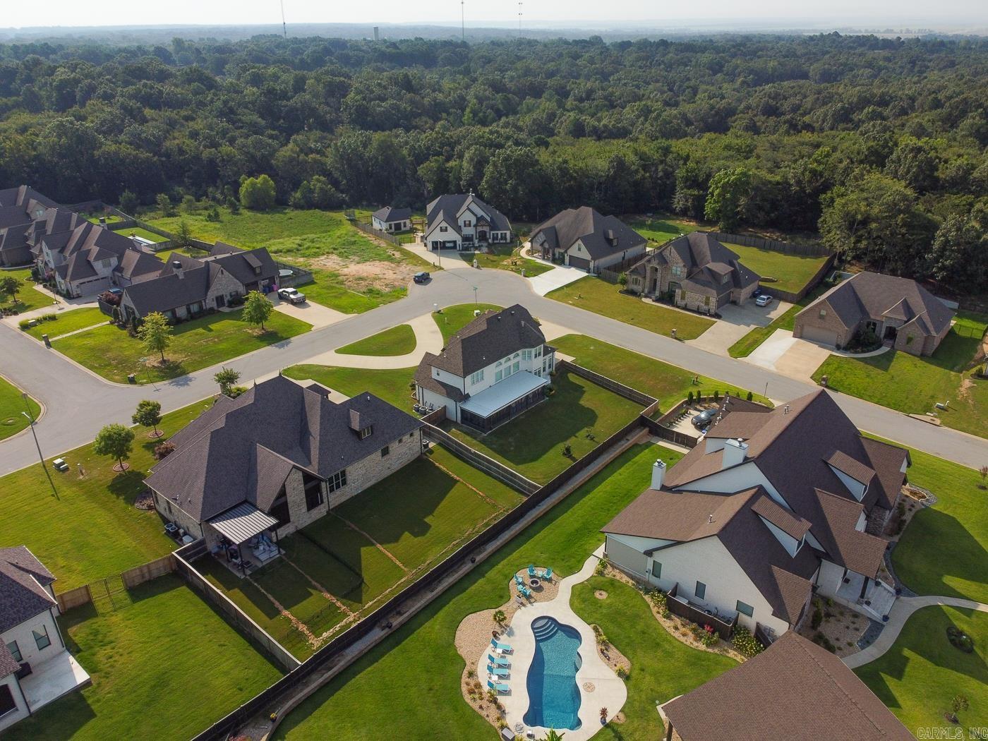BARRINGTON PARK - Residential