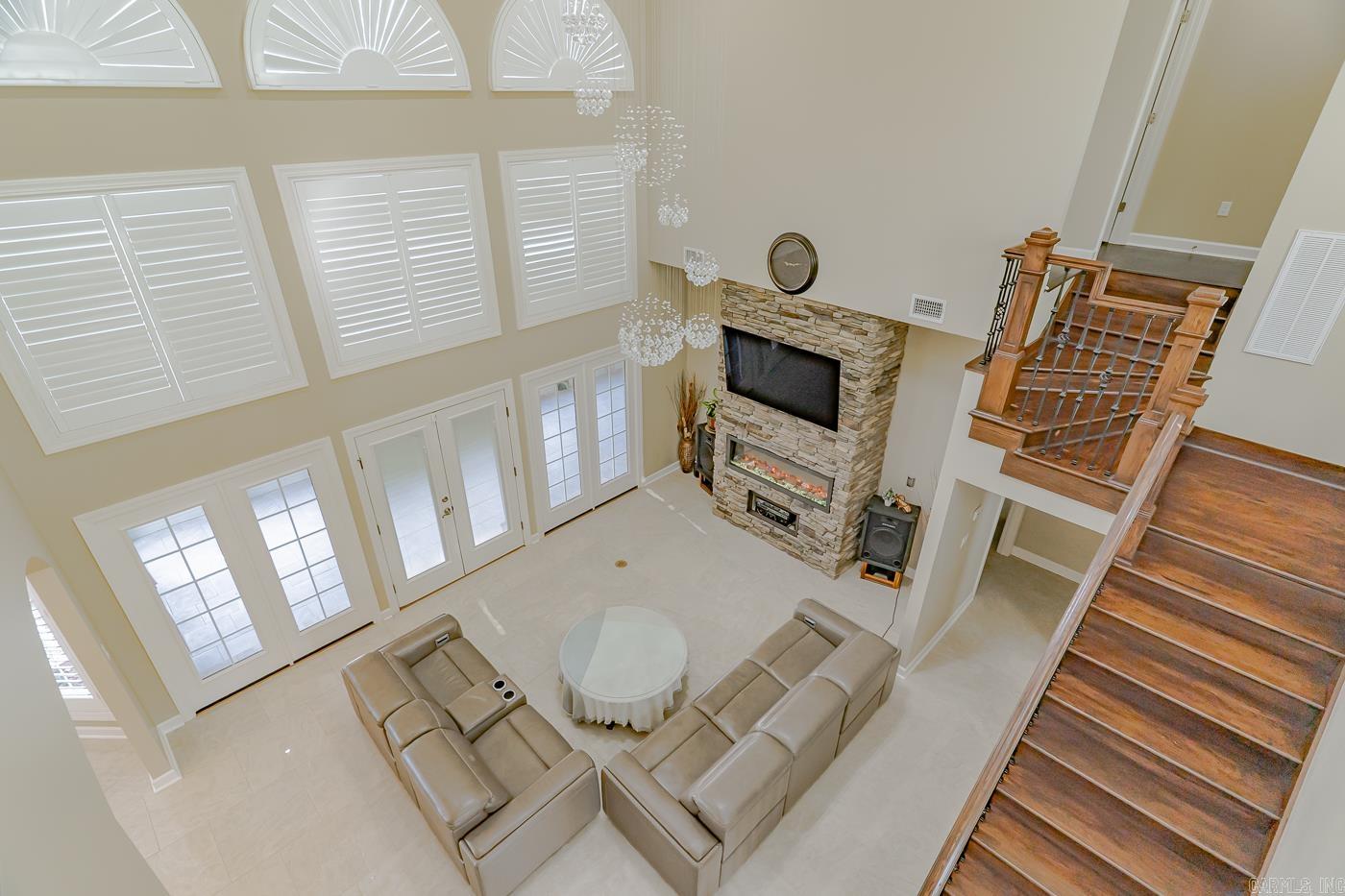 BARRINGTON PARK - Residential