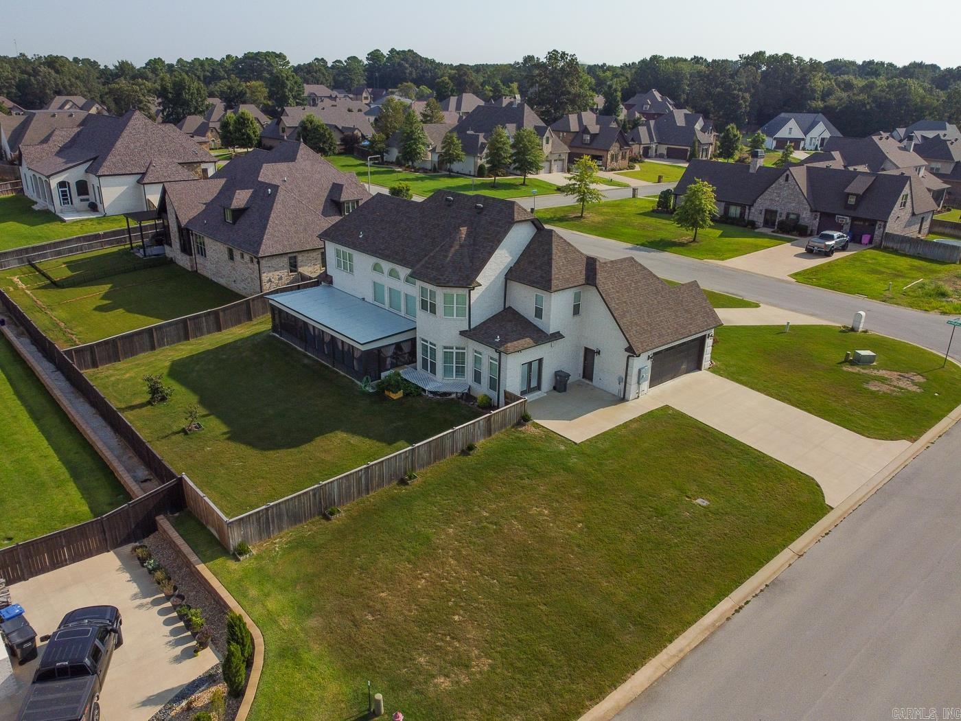 BARRINGTON PARK - Residential