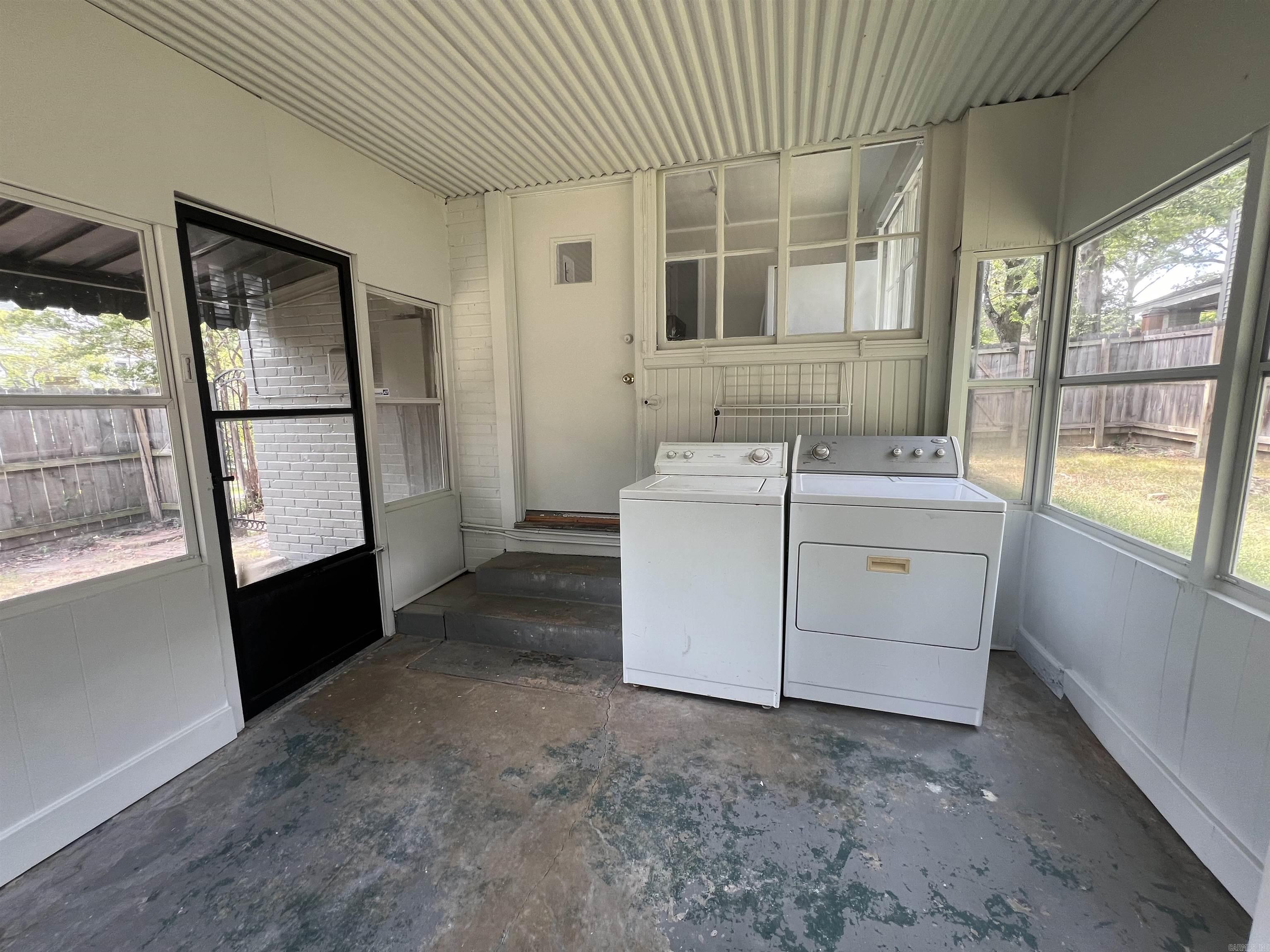 Riffel & Rhoten - Residential Lease