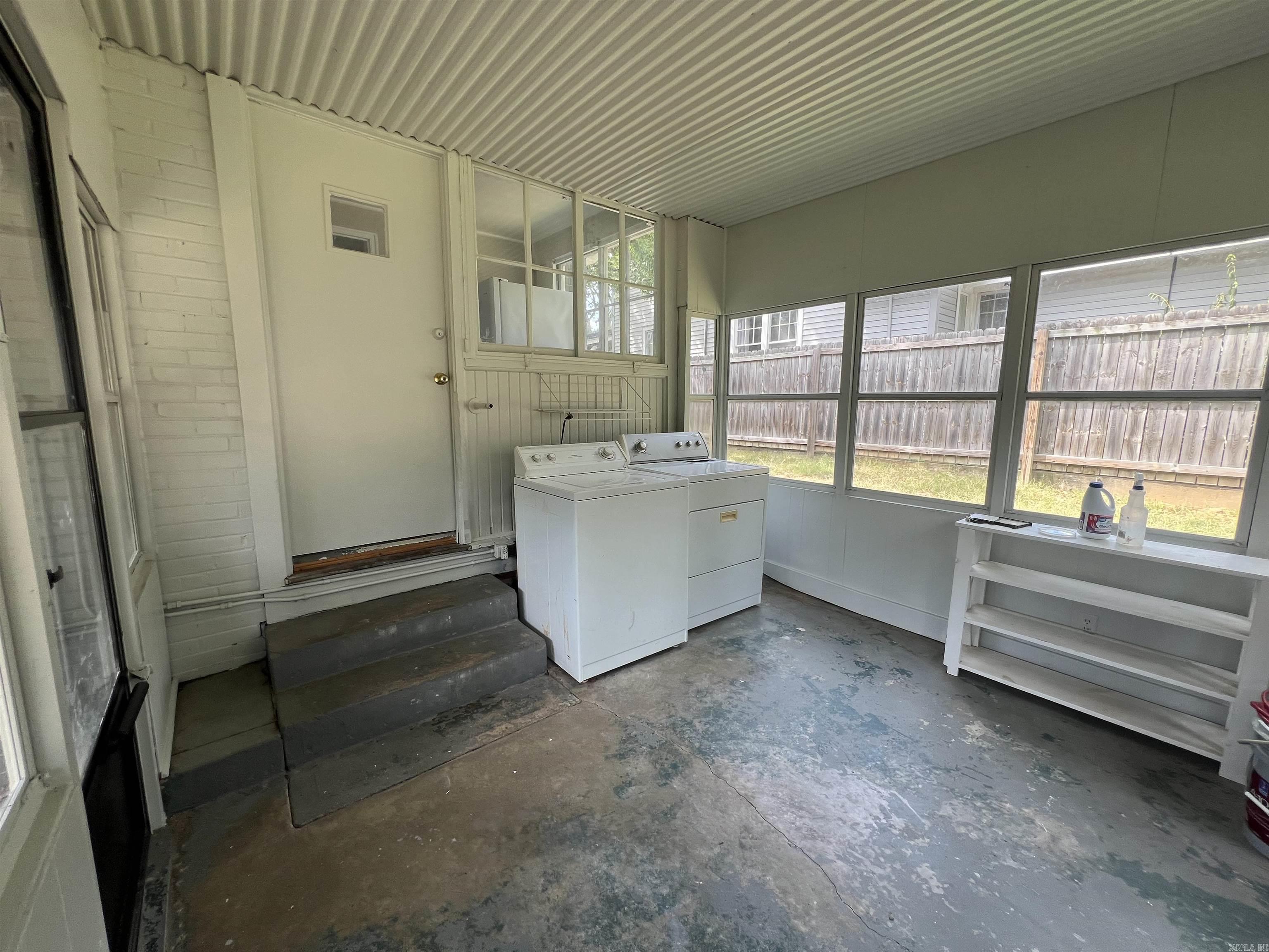 Riffel & Rhoten - Residential Lease