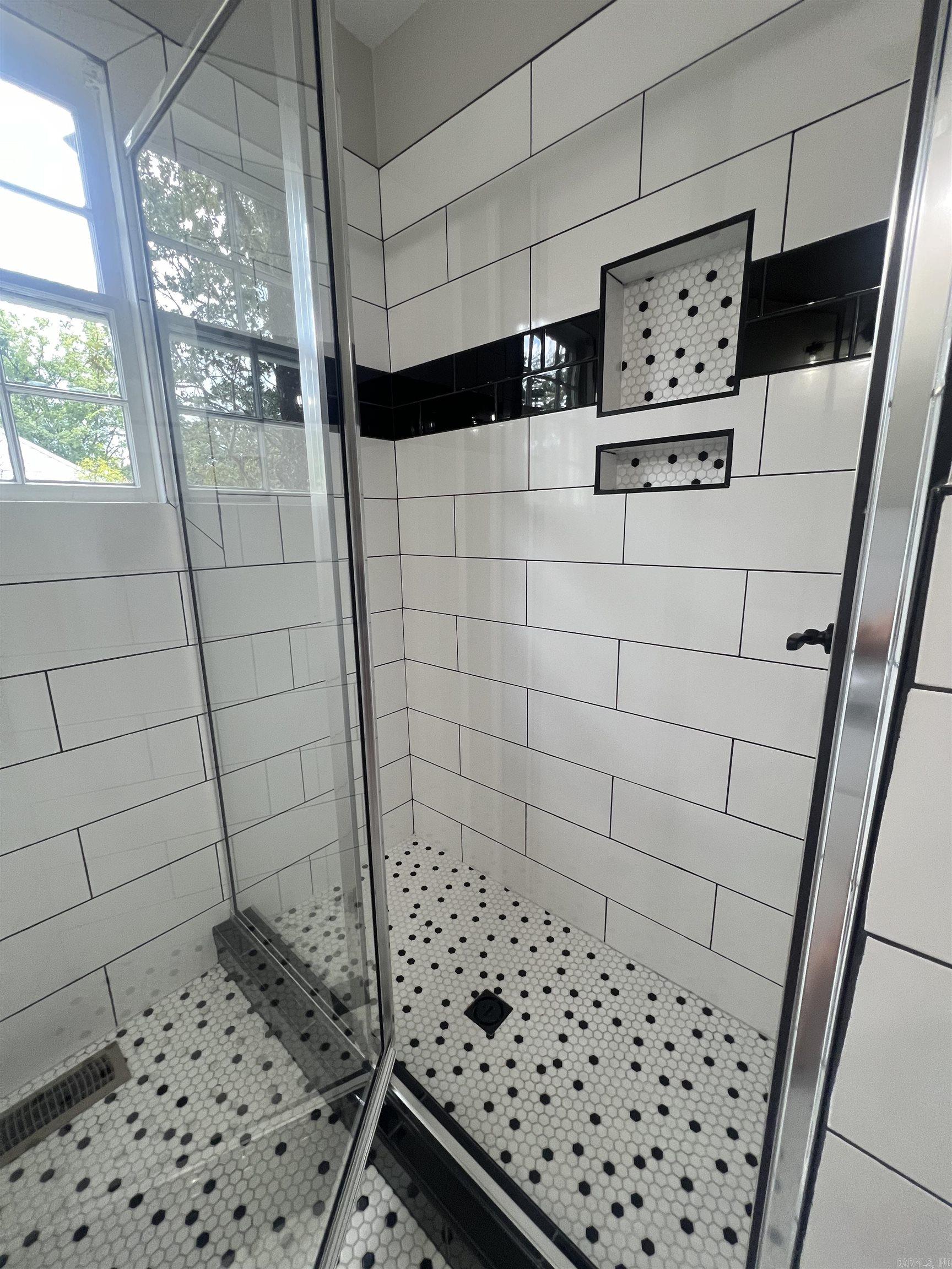 Riffel & Rhoten - Residential Lease