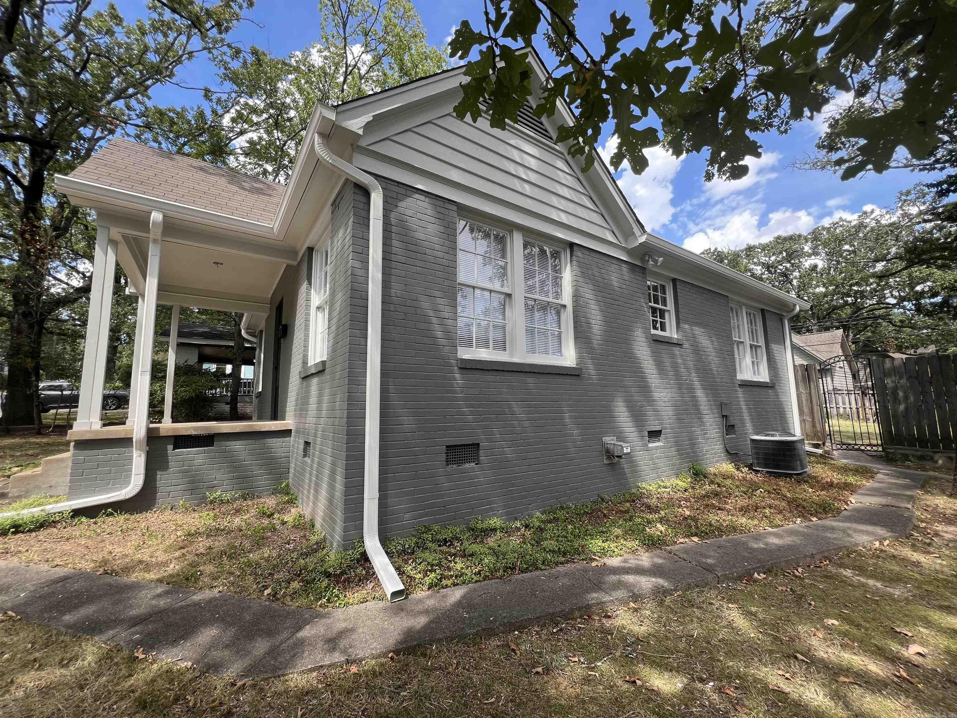 Riffel & Rhoten - Residential Lease