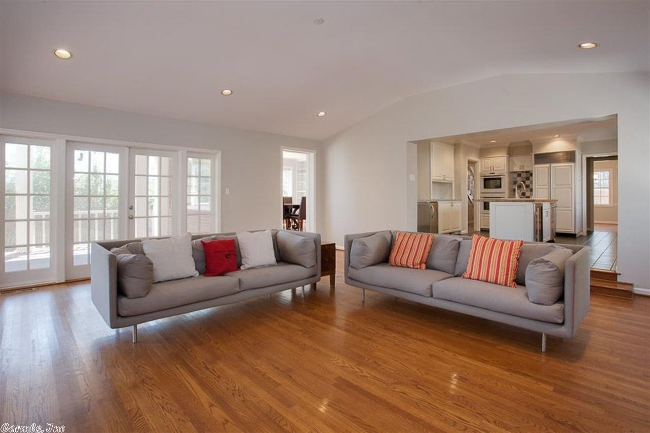 BEVERLY PLACE - Residential