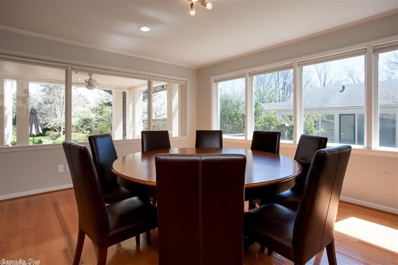 BEVERLY PLACE - Residential