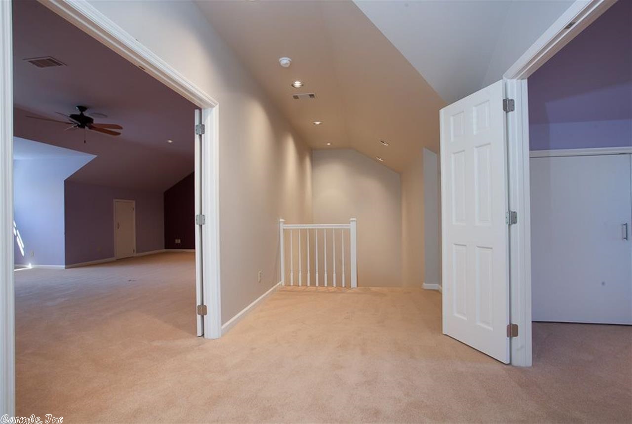 BEVERLY PLACE - Residential