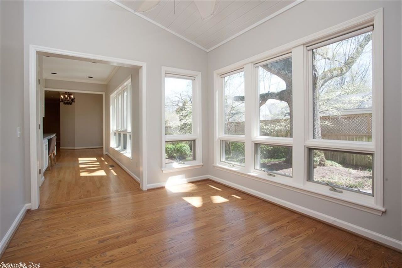 BEVERLY PLACE - Residential