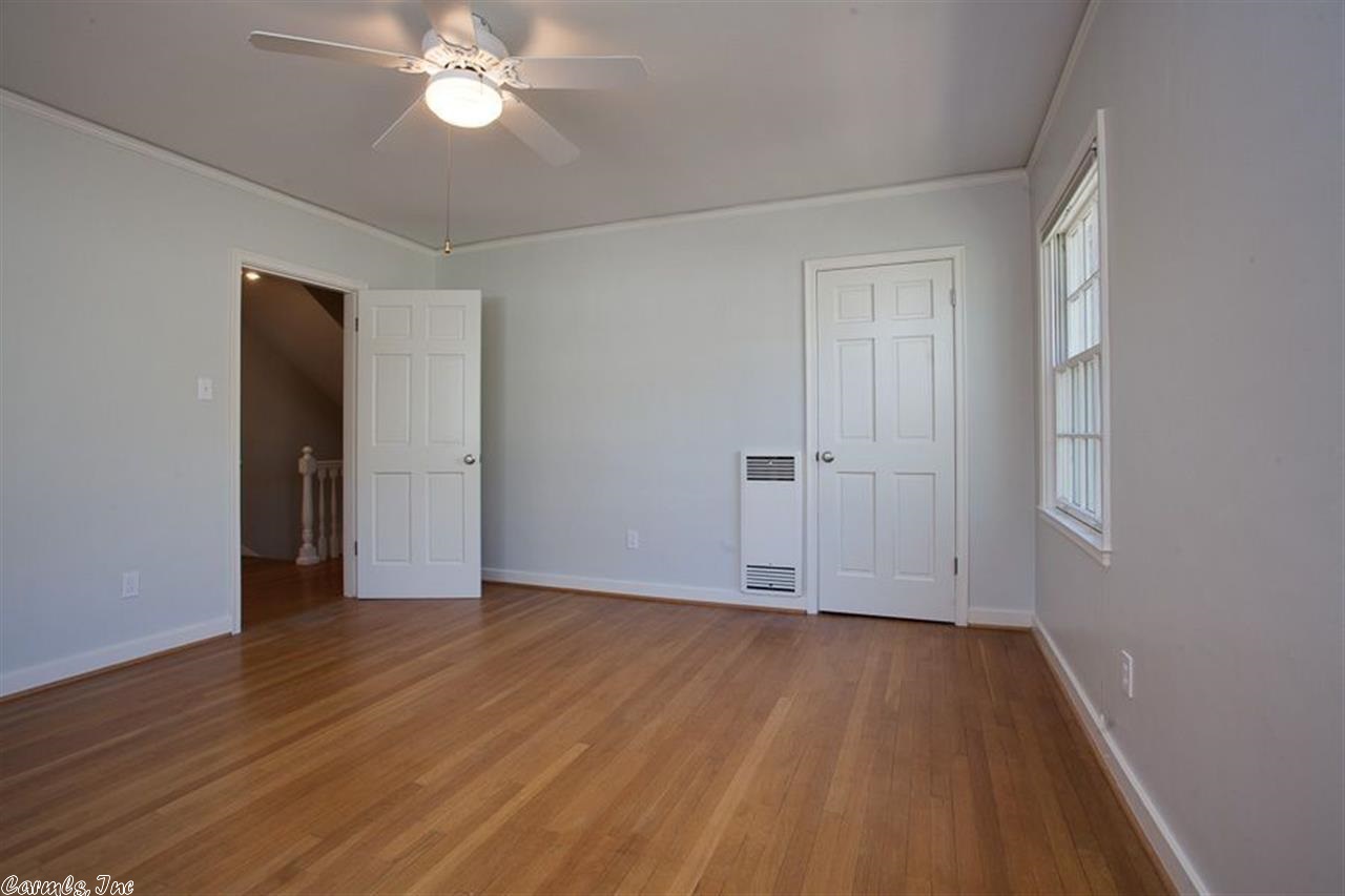 BEVERLY PLACE - Residential